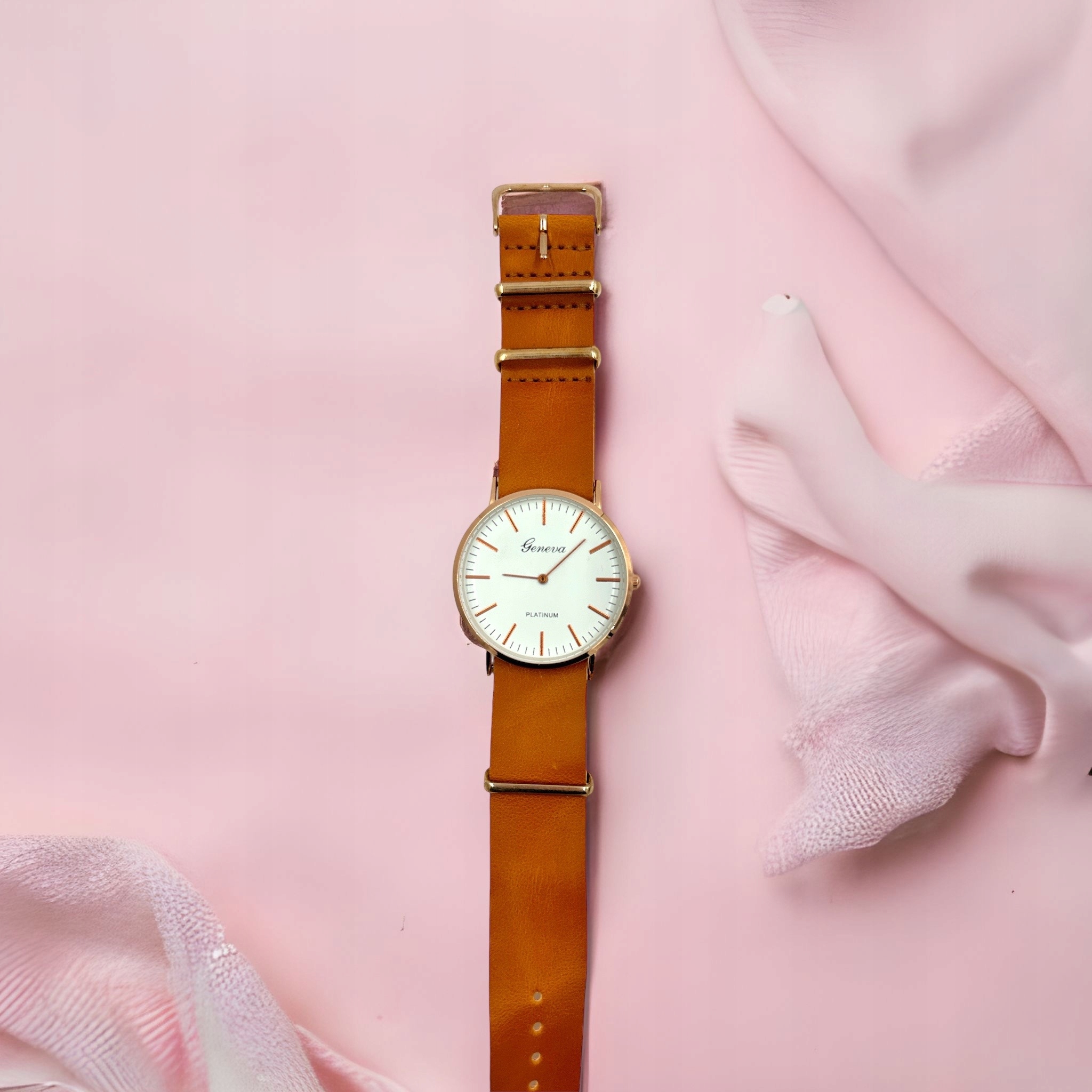 ZEGAREK DAMSKI GENEVA PLATINUM JASNY BRĄZ Model inny