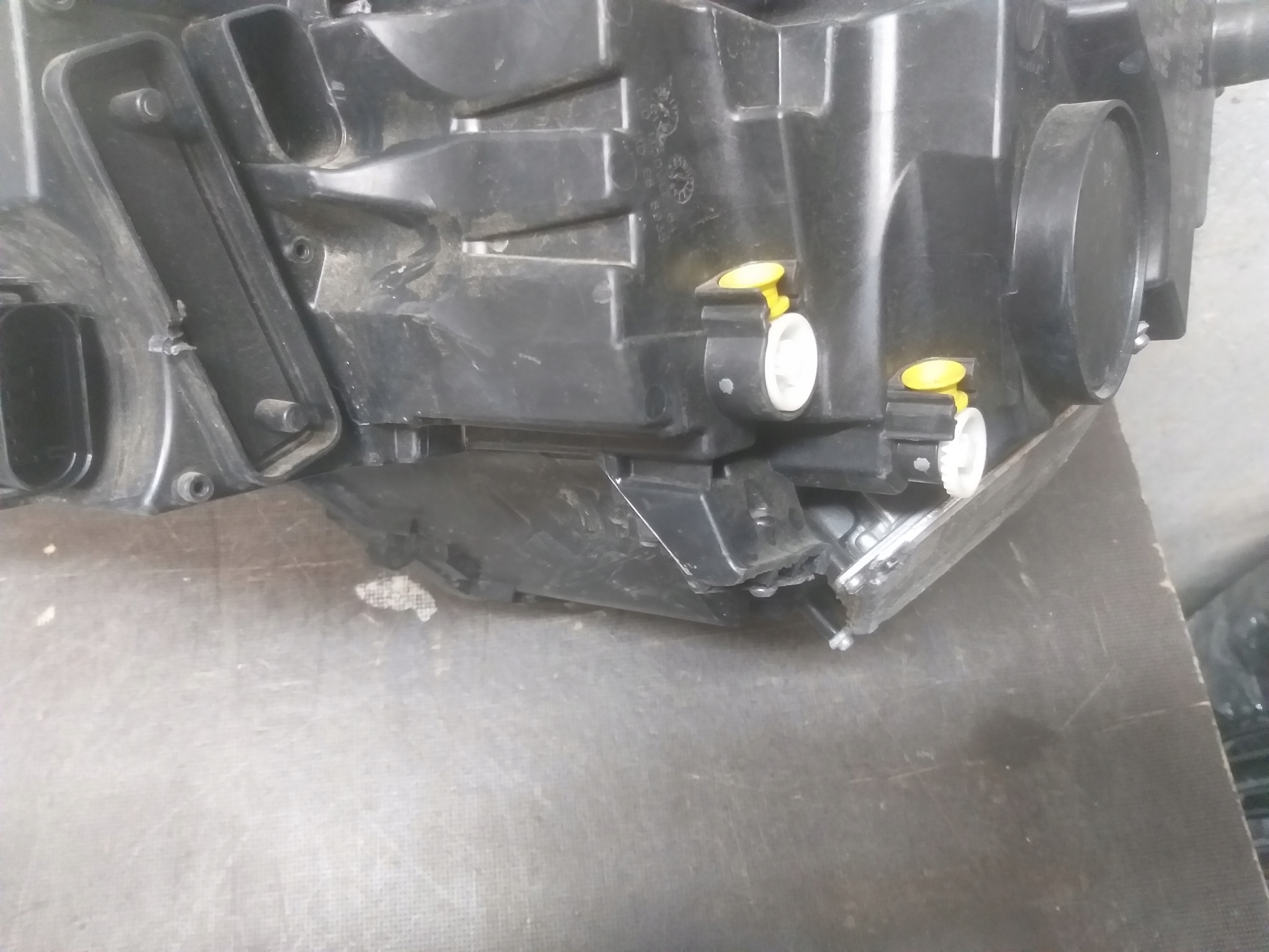 light front right SKODA KAROQ FULL LED 57B941016B