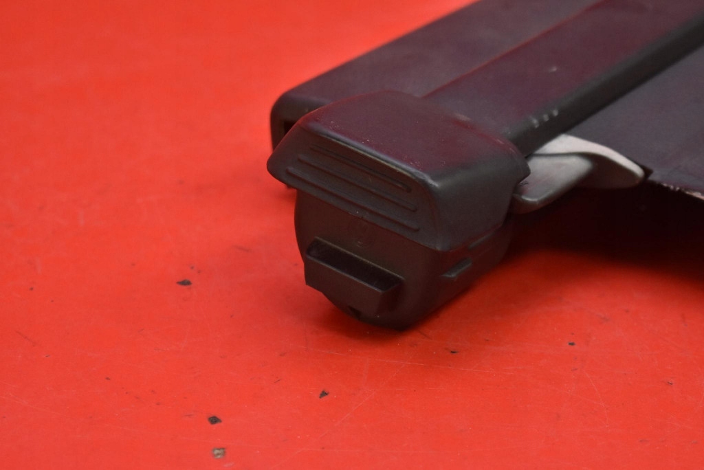 ролета багажника vw Golf 5 V универсал 03-09