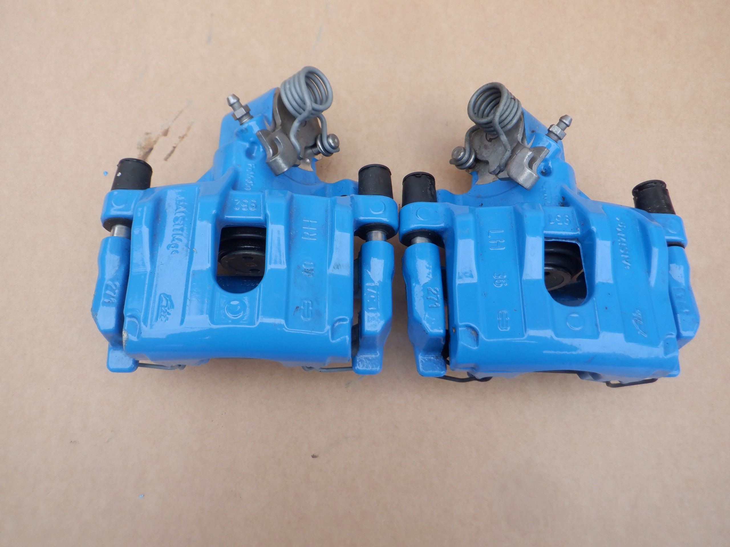 ZACISKI HAMULCO TYLNY LEWY PRAWY FORD FOCUS MK3 RS