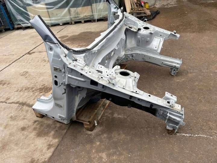 quarter front quarter bodywork side right Mazda MX-30