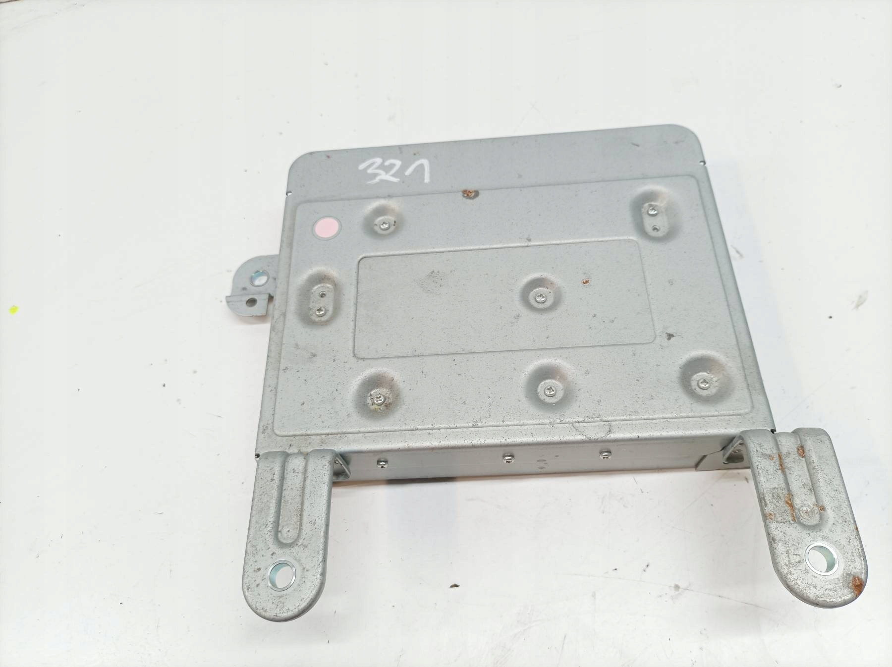 amplifier 31409935AA Volvo V40 II (2012-2019)