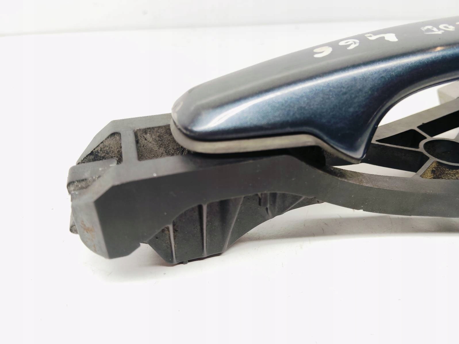 handle door right front VOLVO V50 2.0D 04r Lak 466 LH-30663865
