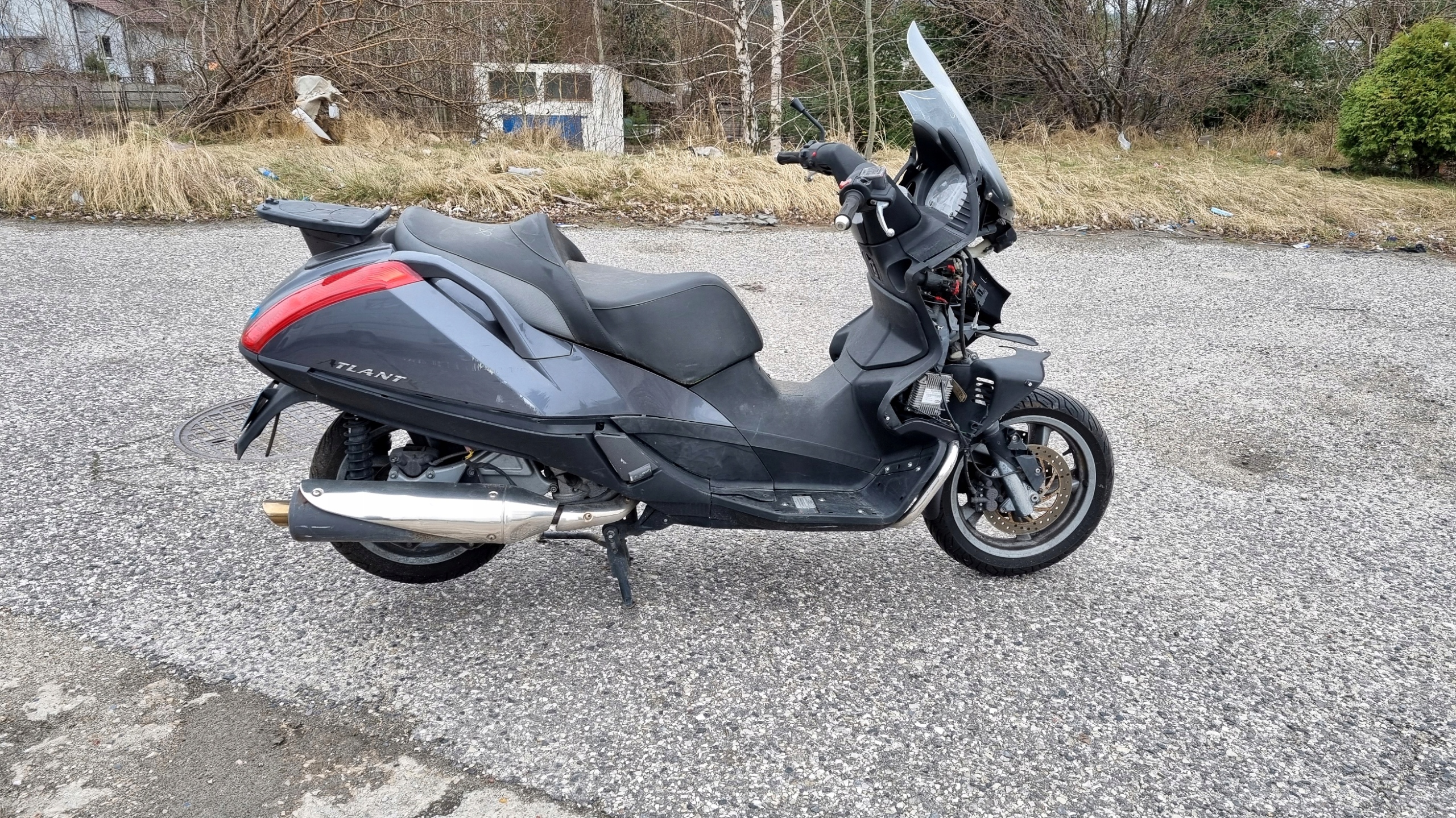 Aprilia Atlantic 500 всі частини лічильник