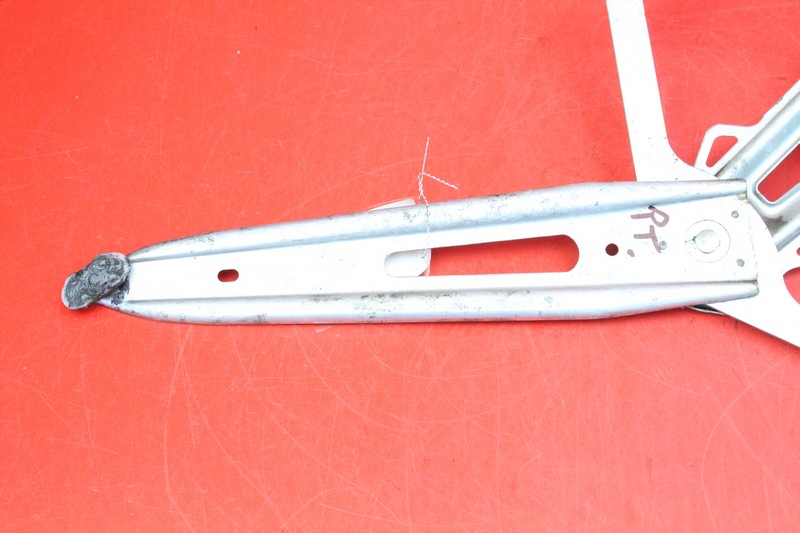 window regulator right rear part 90579504 OPEL ZAFIRA A 99-05