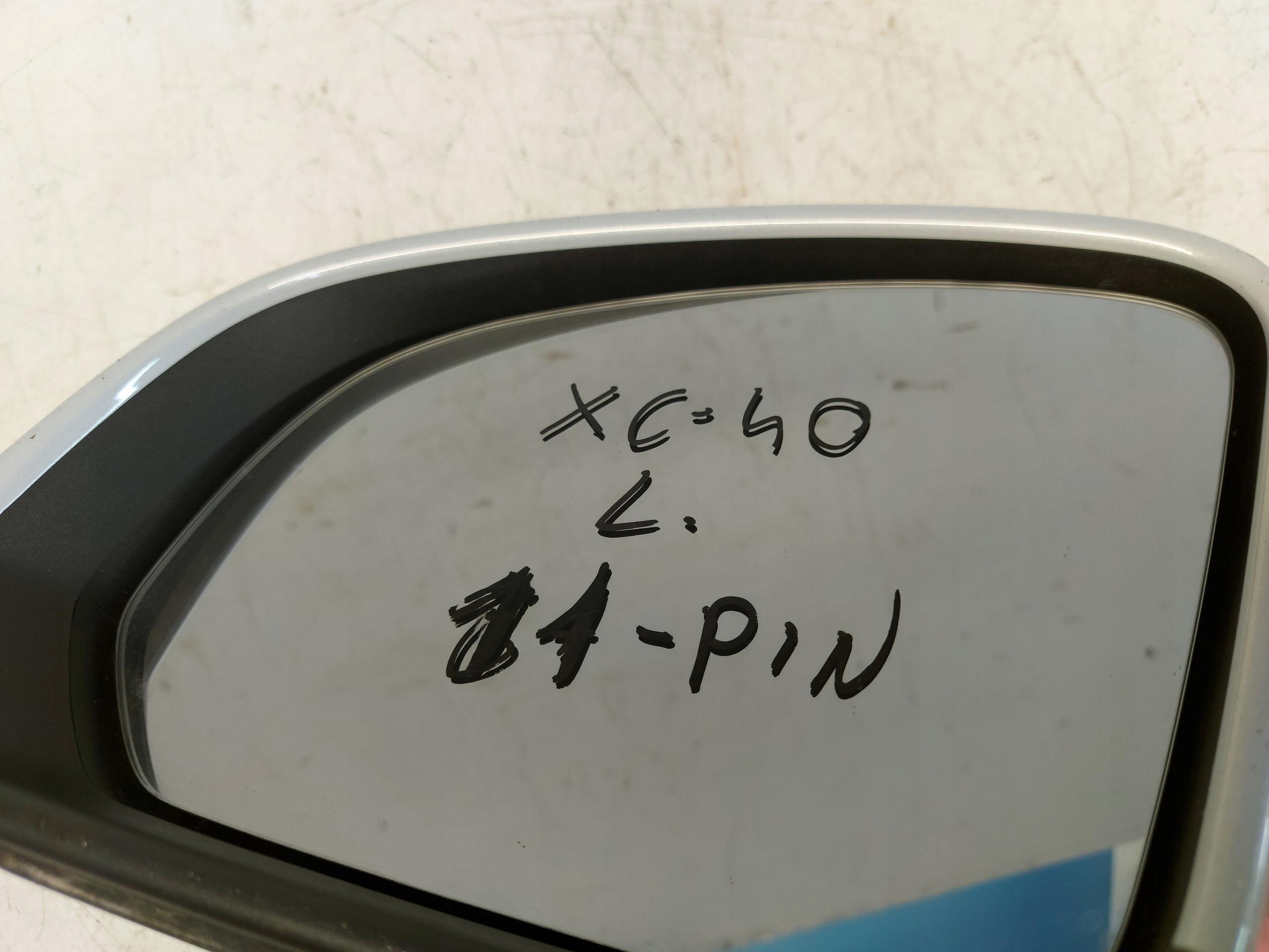 volvo XC40 зеркало левое 11PIN 729