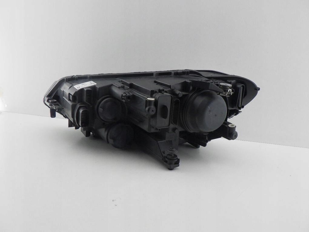 VW TOURAN III 3 5TB 15- 5TB941006A light front right