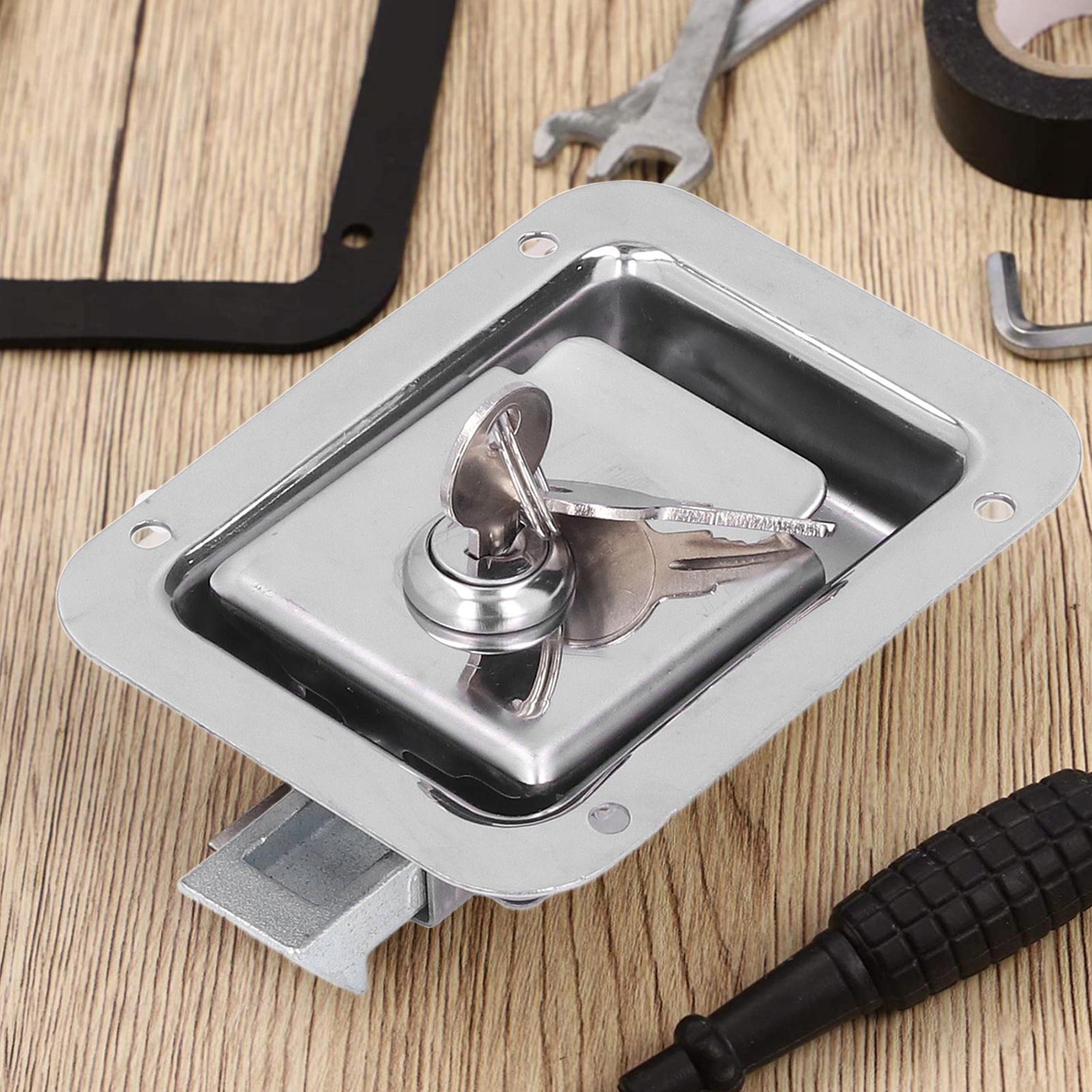 ZAMEK DRZWI WEJŚCIOWYCH DO PRZYCZEPY EAN (GTIN) 6922609116446