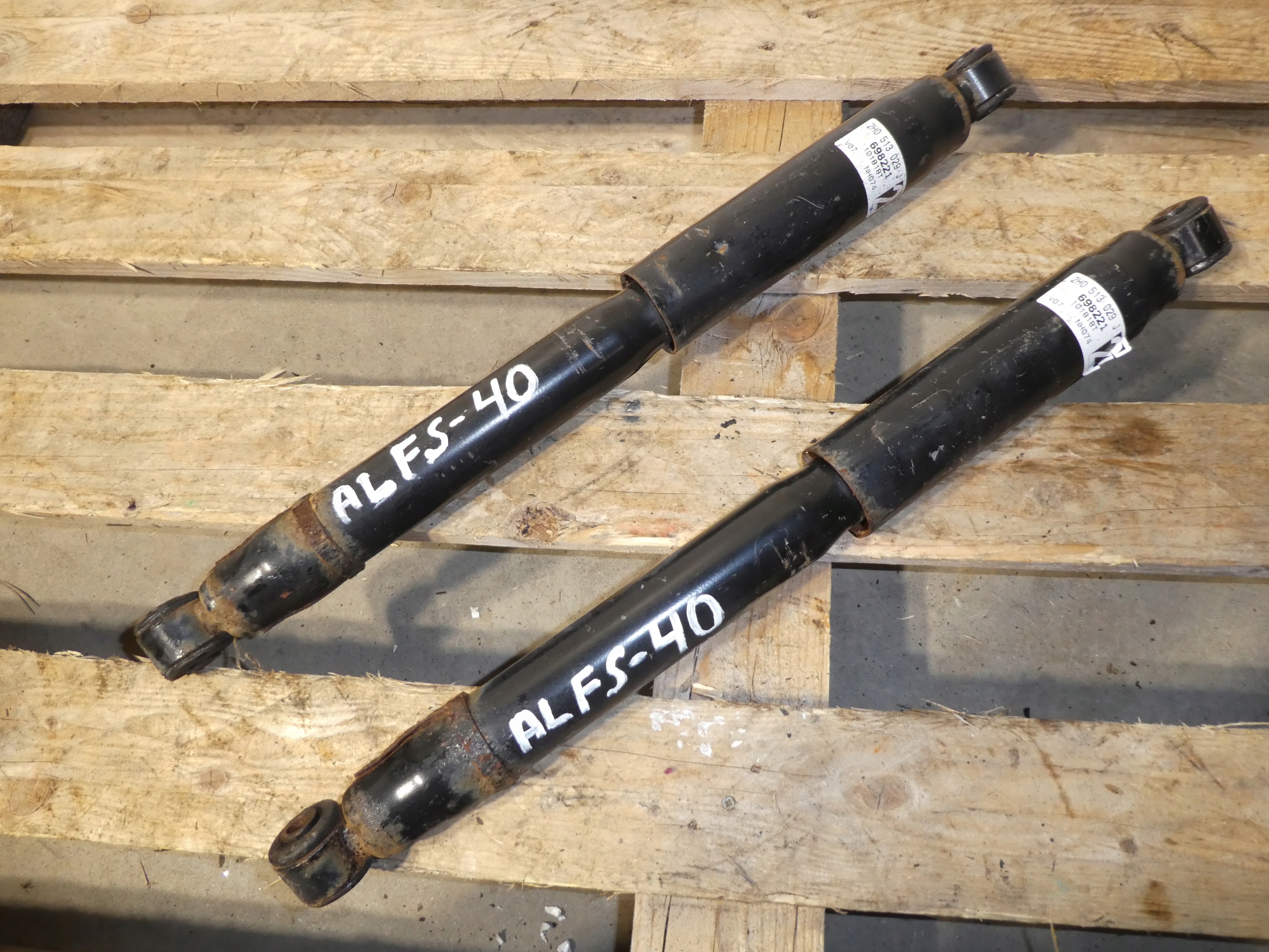 STOSSDÄMPFER HECK AMAROK 2H0513029J