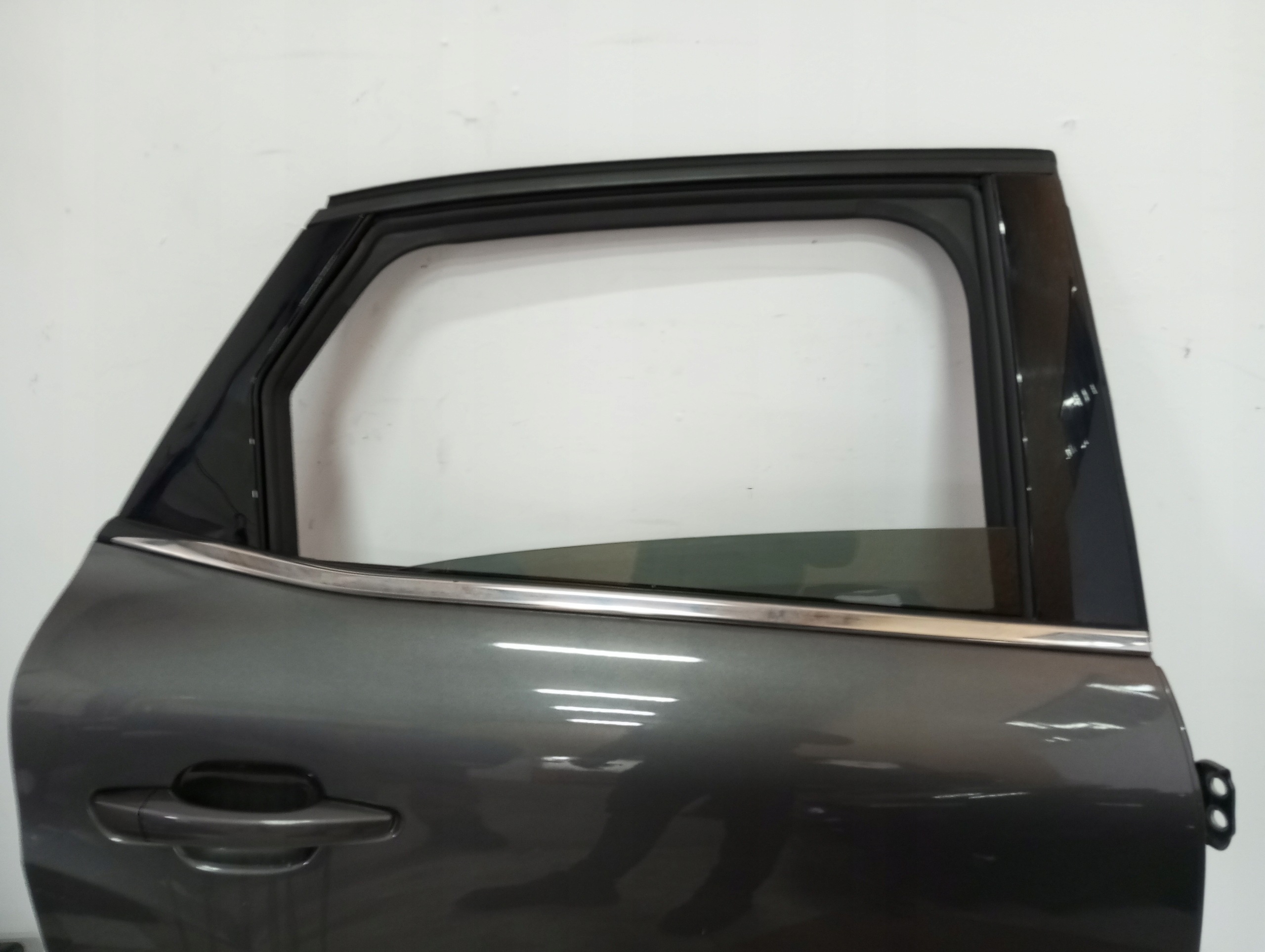 door right rear. CITROEN C4 III 24R