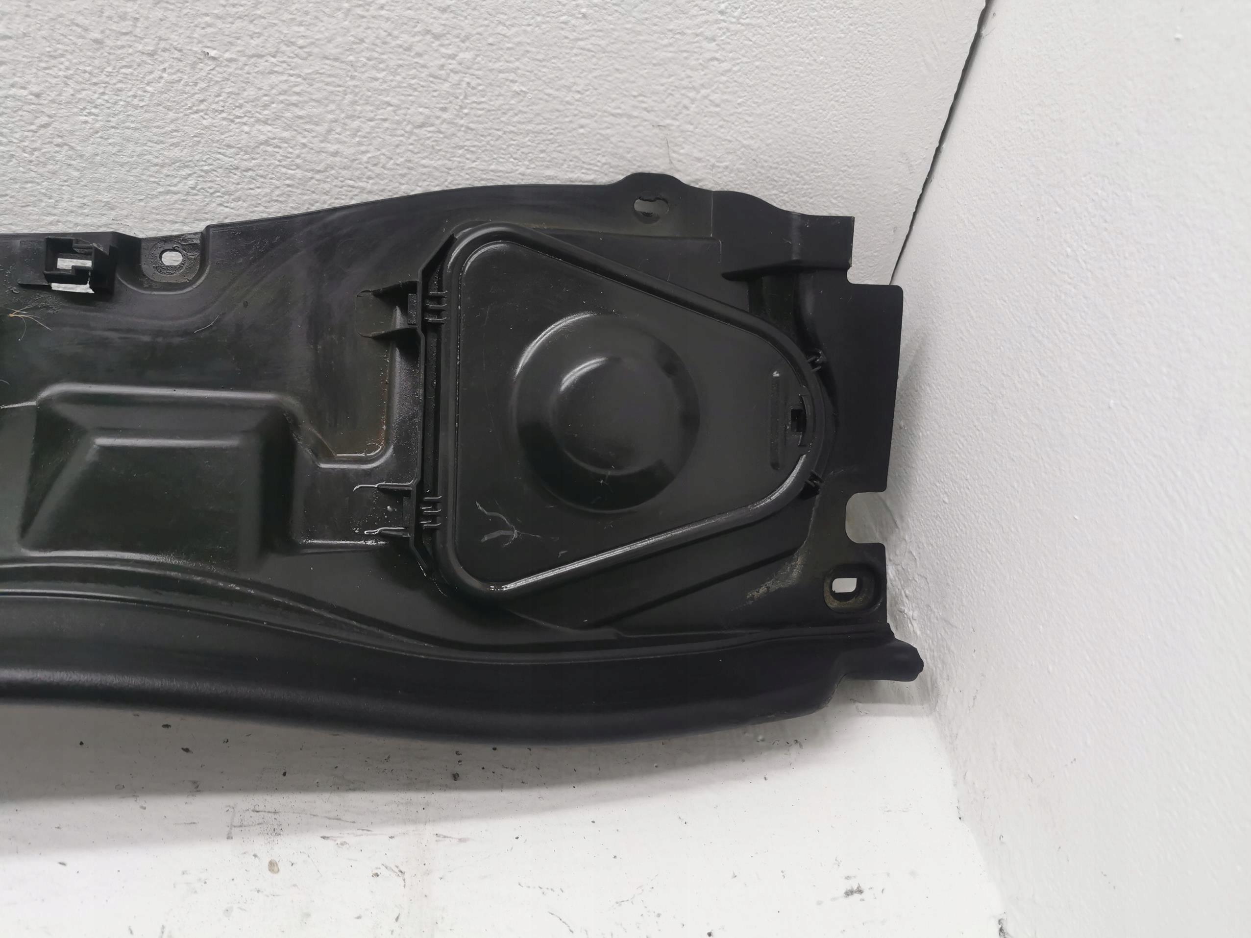 torpedo lower MERCEDES B-KLASA W246 A2468300213
