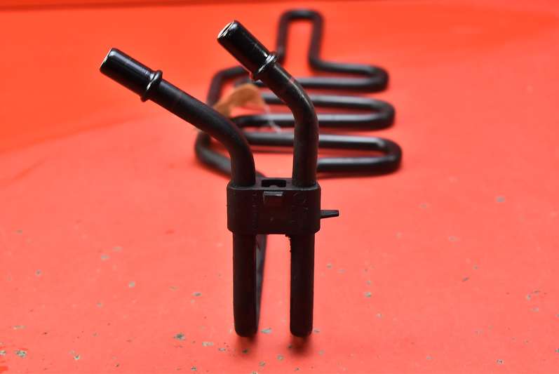 Radiatore / Raffreddatore SERVOSTERZO BMW E87 2.0 D 163 KM 04-07