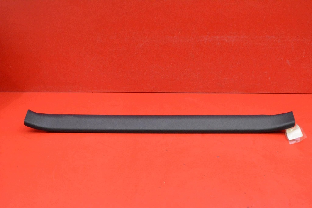 moulding threshold left front 67914-52280 TOYOTA YARIS 4 IV GR 20