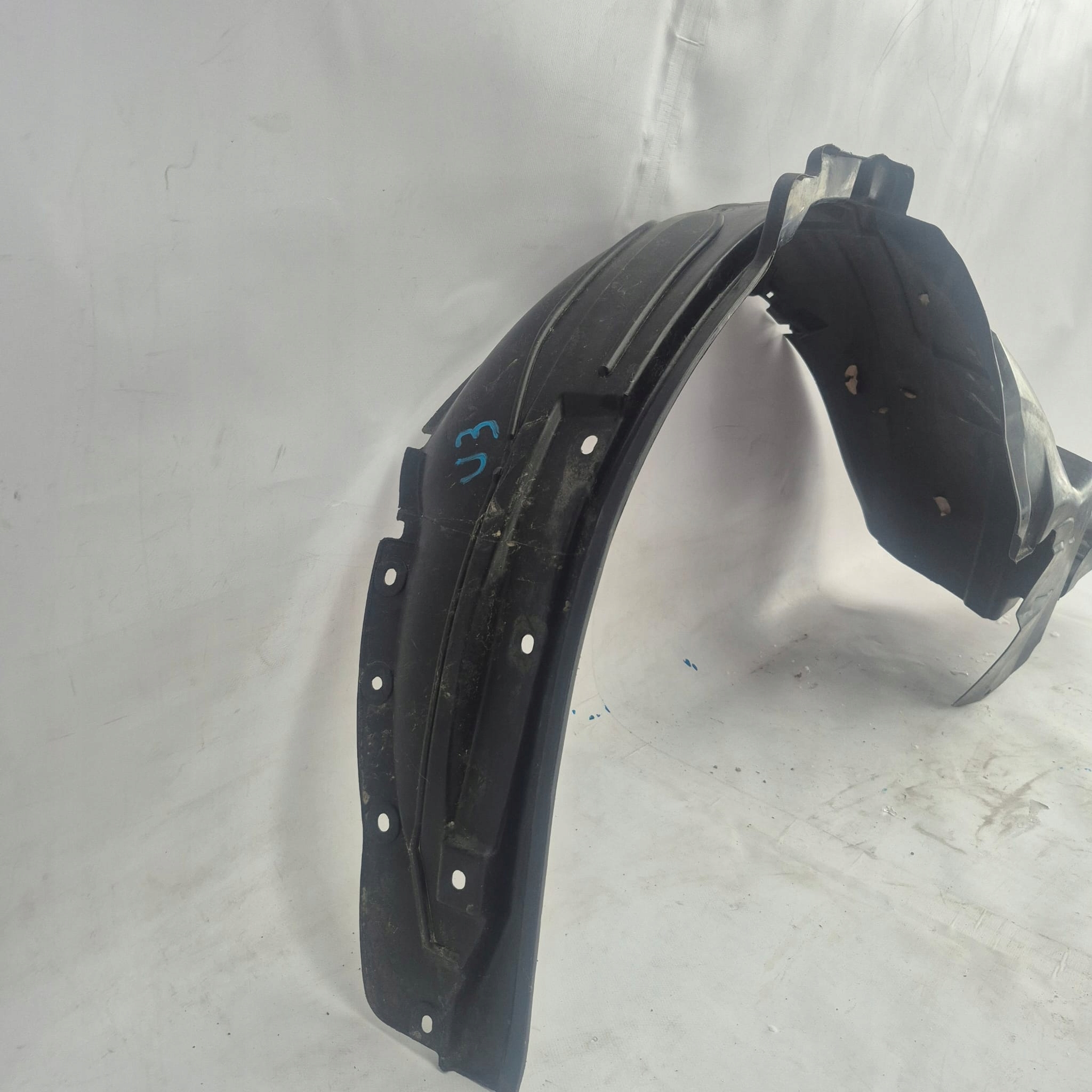 SUBARU FORESTER II 02-06 mudguard left front front