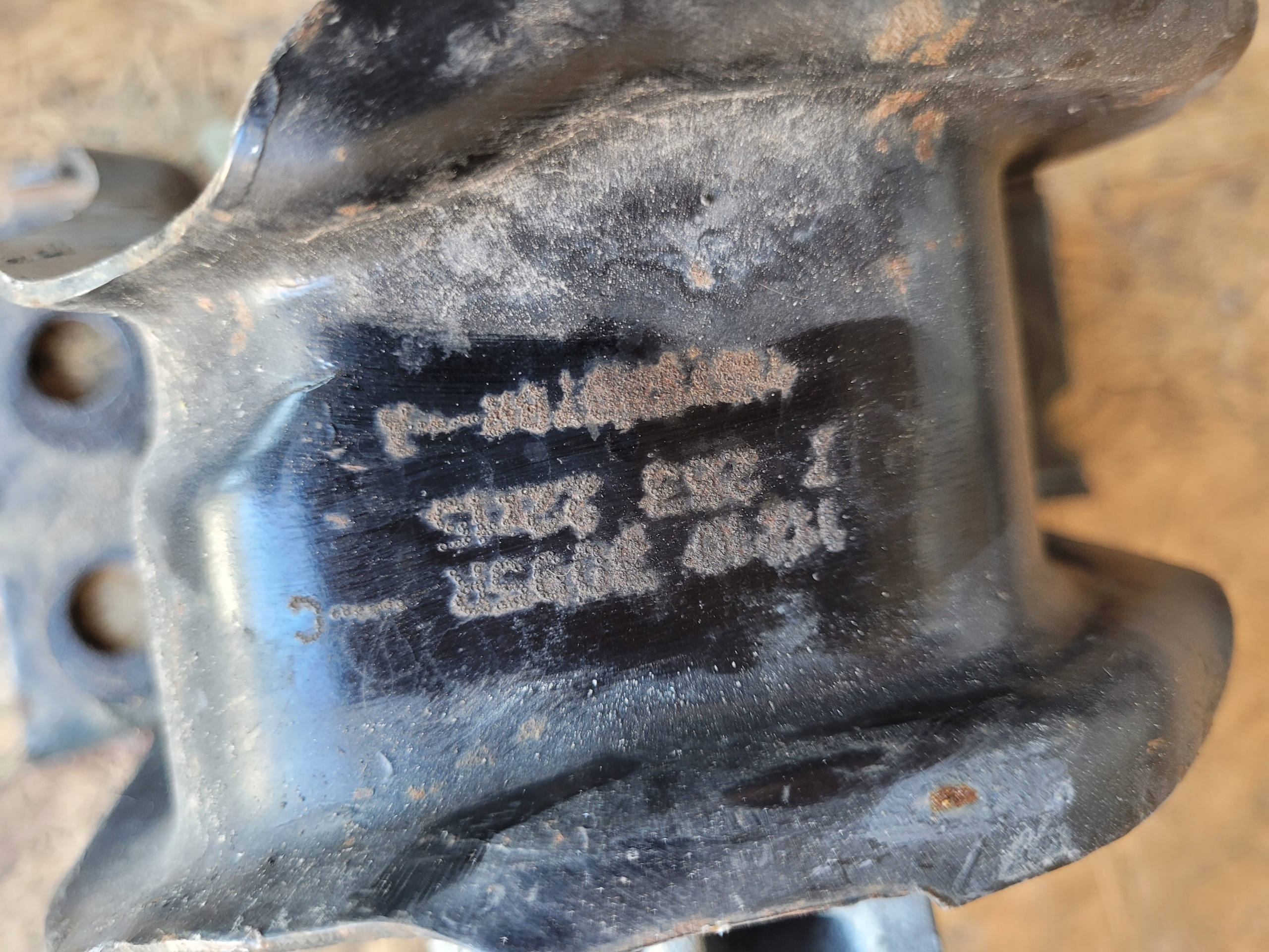 engine mount RENAULT 112103095R