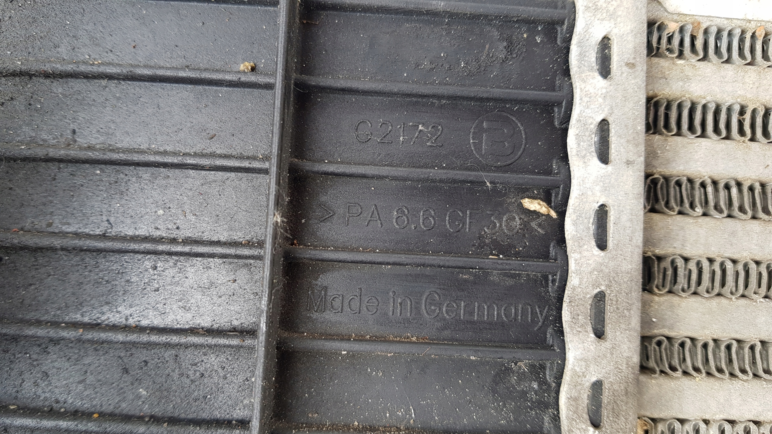 MERCEDES W220 INTERCOOLER Kühler luft 3.2 CDI A2205280080