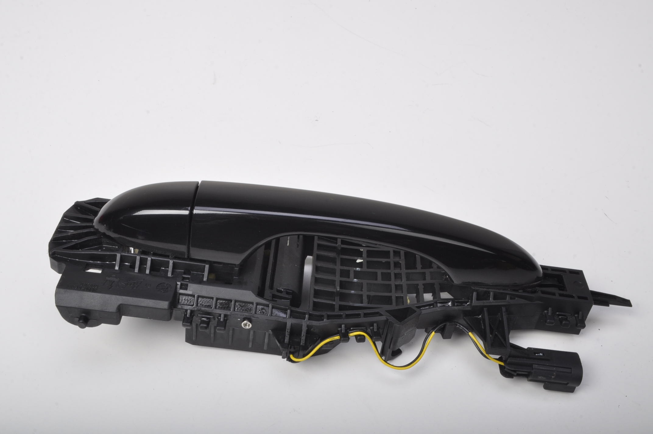 P670005440 - MASERATI GHIBLI III РУЧКА ДВЕРЕЙ ПРАВА ЗАДНЯ