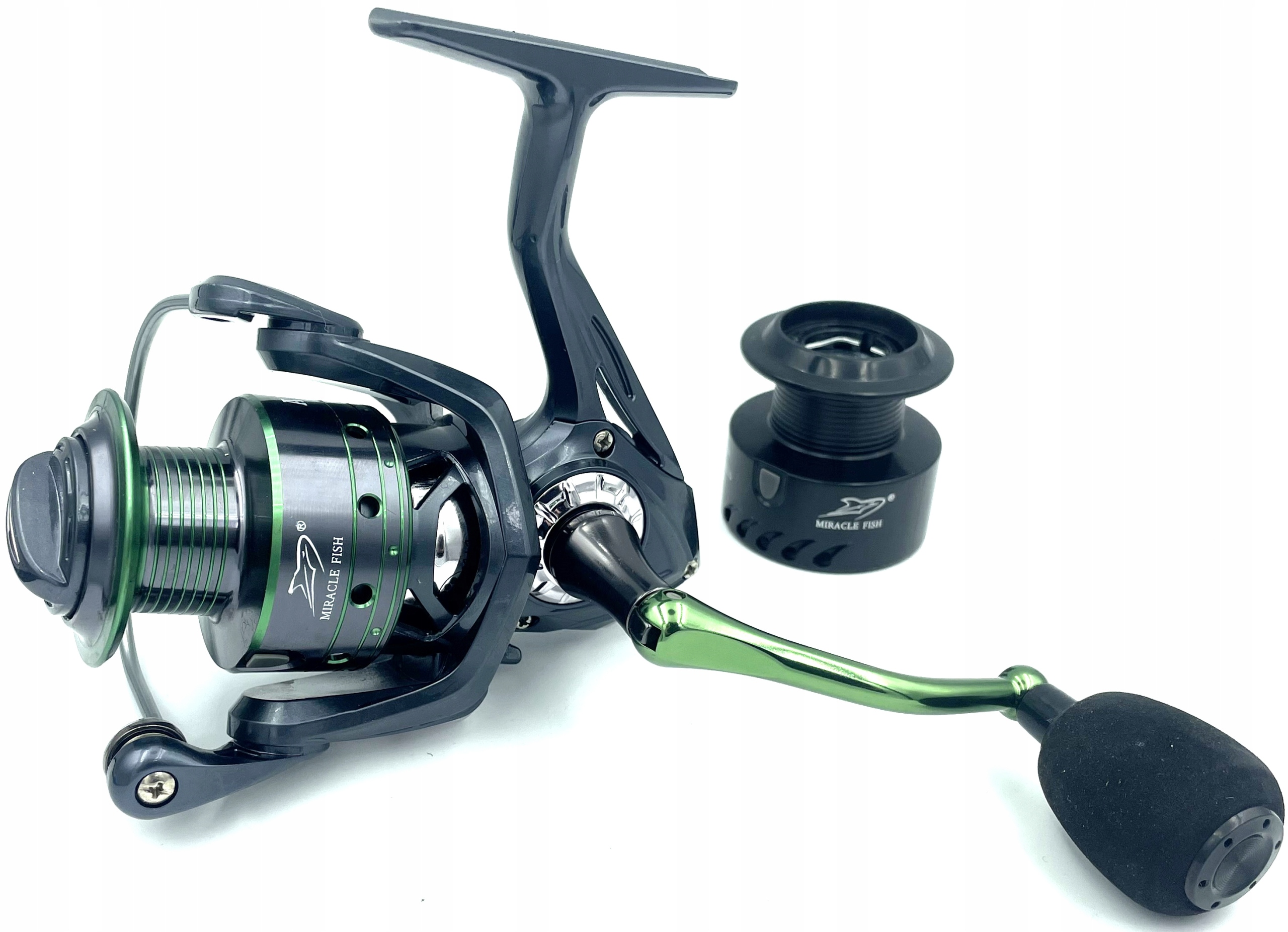 Naviják Miracle Fish Spinning AX3000