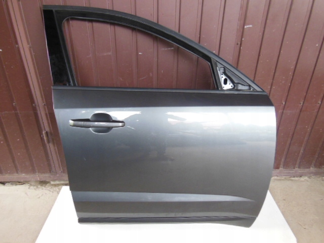 ДВЕРІ СПЕРЕДУ ПРАВЕ JAGUAR Е-PACE X540