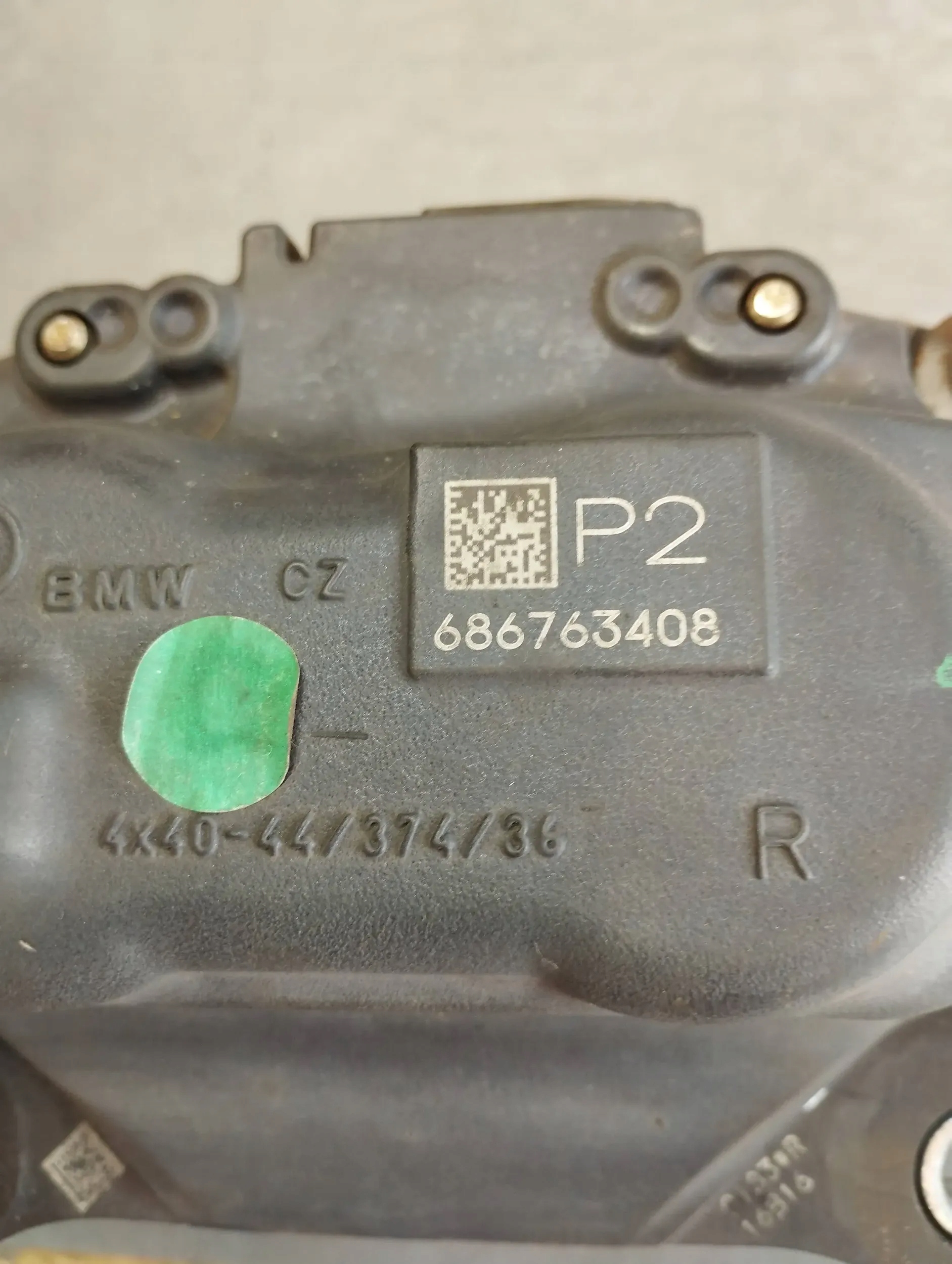 BMW 7 G11 750i caliper right front 686763408