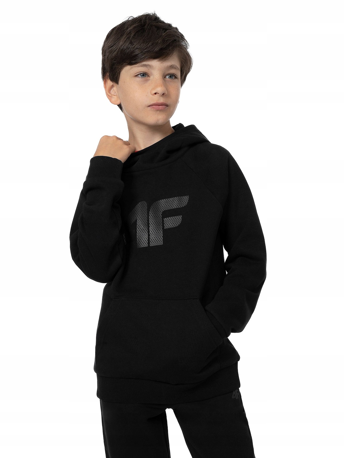 4F Bluza Chłopieca Dresowa z Kapturem 4FJSS23TSWSM220-20S Głęboka Czerń 140