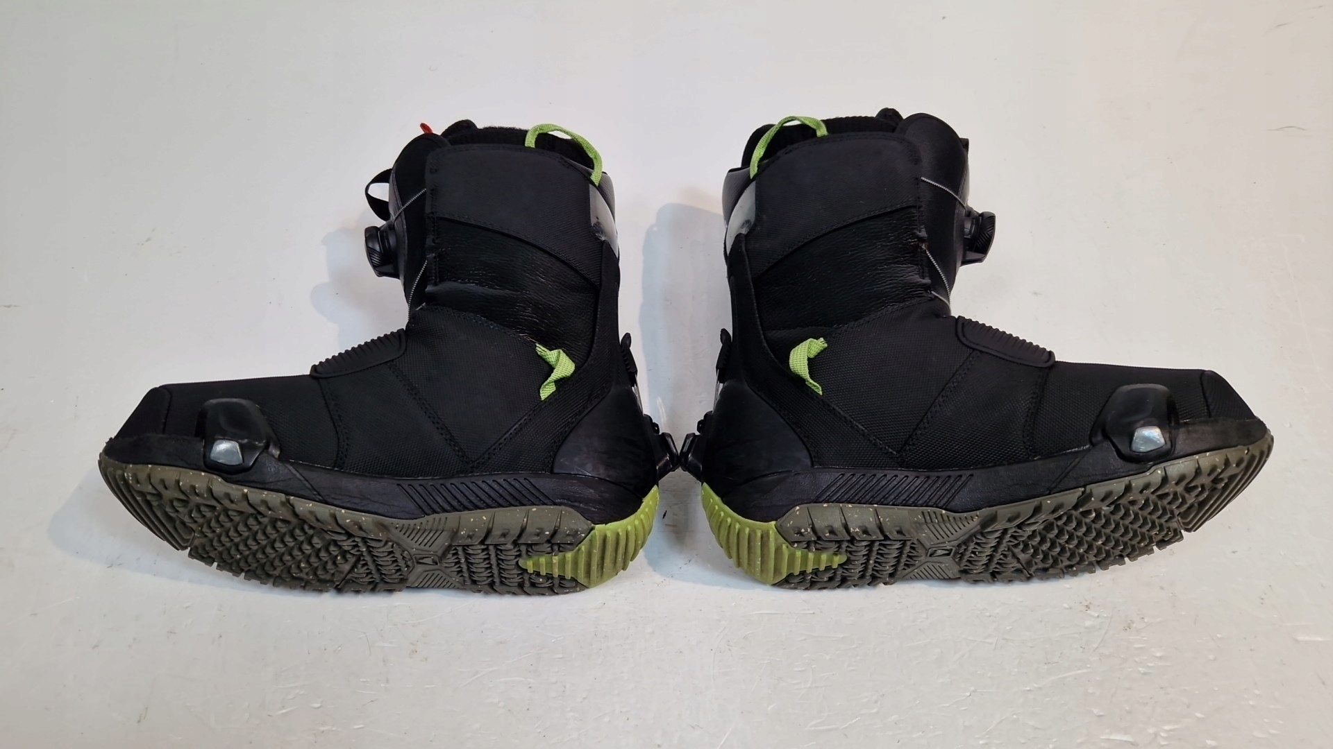 Сноубордичні черевики BURTON RENTAL STEP ON розмір 28.0 (43)