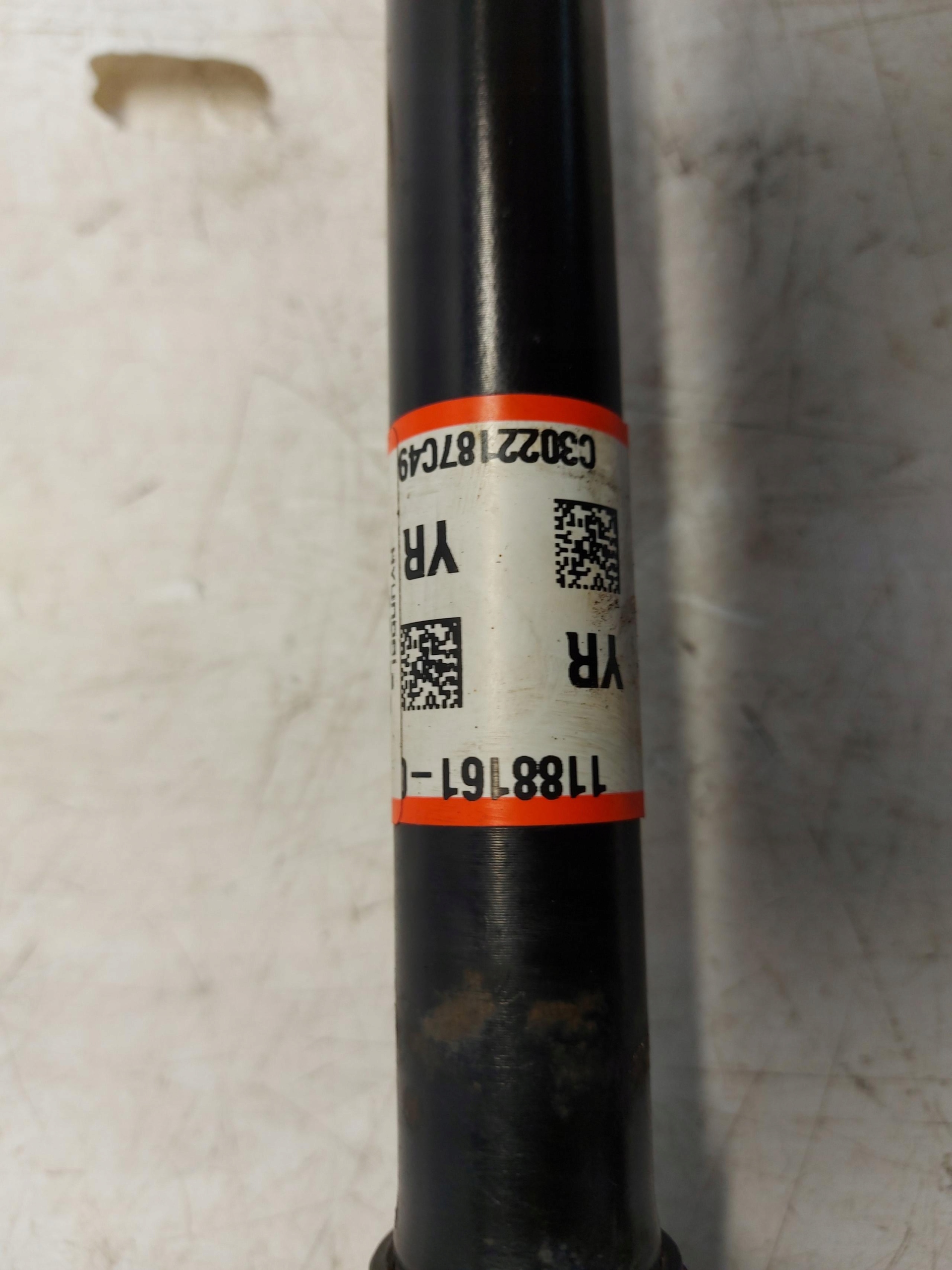 TESLA MODEL Y 2022r, semi-axis left rear part 1188161-00-D