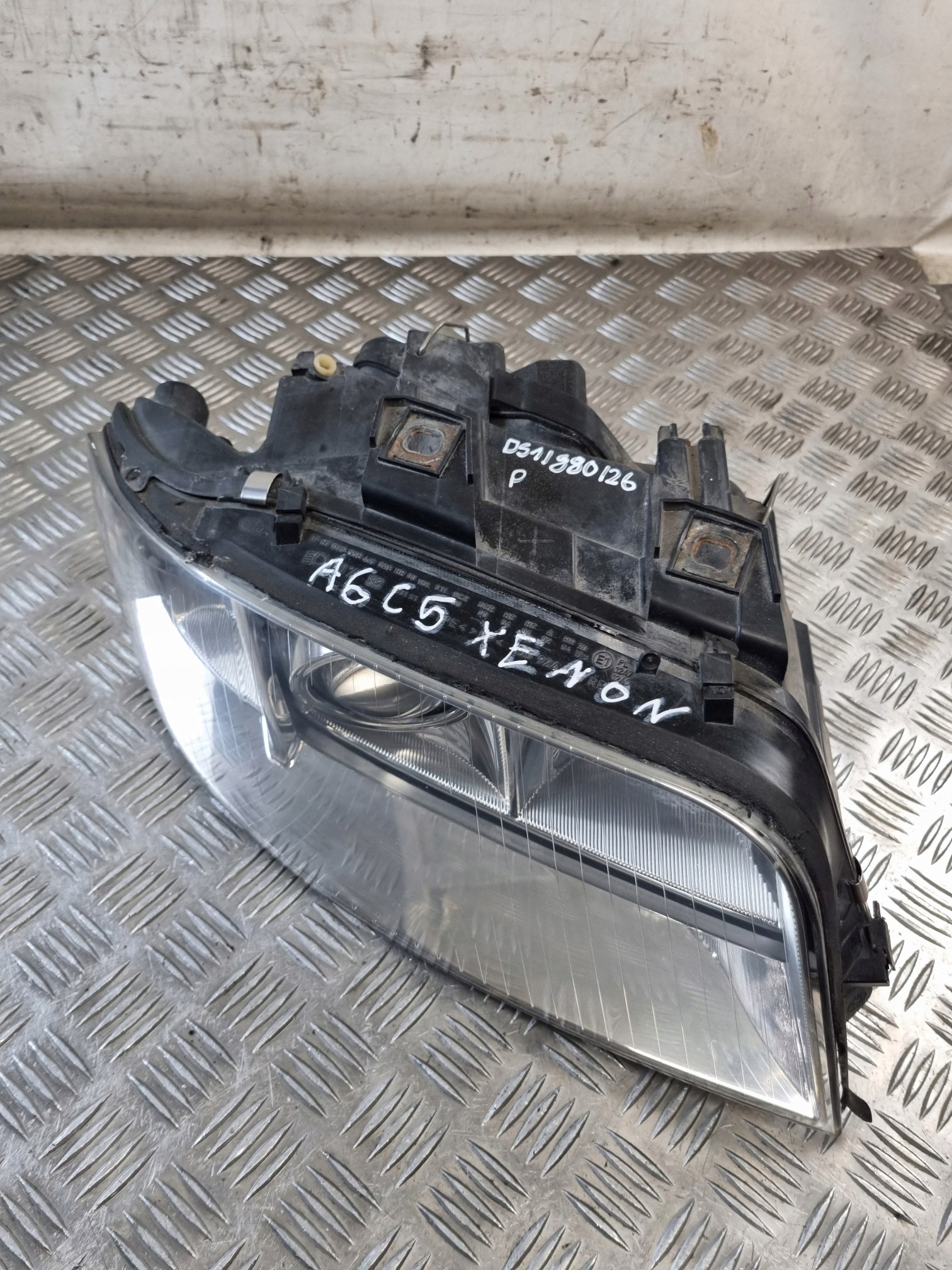 light front right XENON AUDI A6 C5
