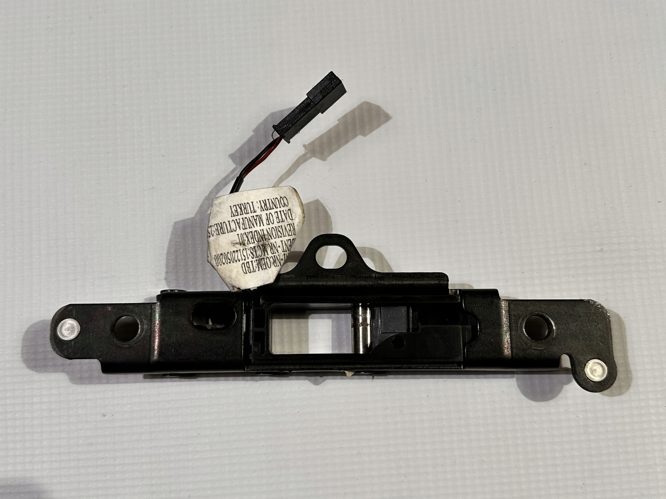 lock rygiel left roofs Chevrolet Camaro Cabrio 2016+