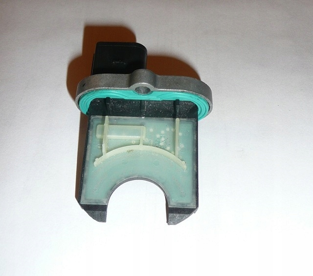 CZUJNIK na wtyczkę PRZEKŁADNI MAGLOWNICY 6PD008847 TRW FABIA IBIZA POLO Numer katalogowy części 6PD008847