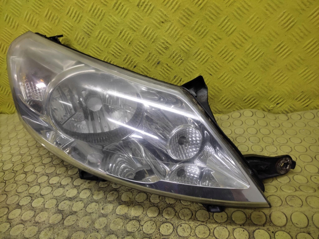CITROEN JUMPY II REFLEKTOR light right front 89901160