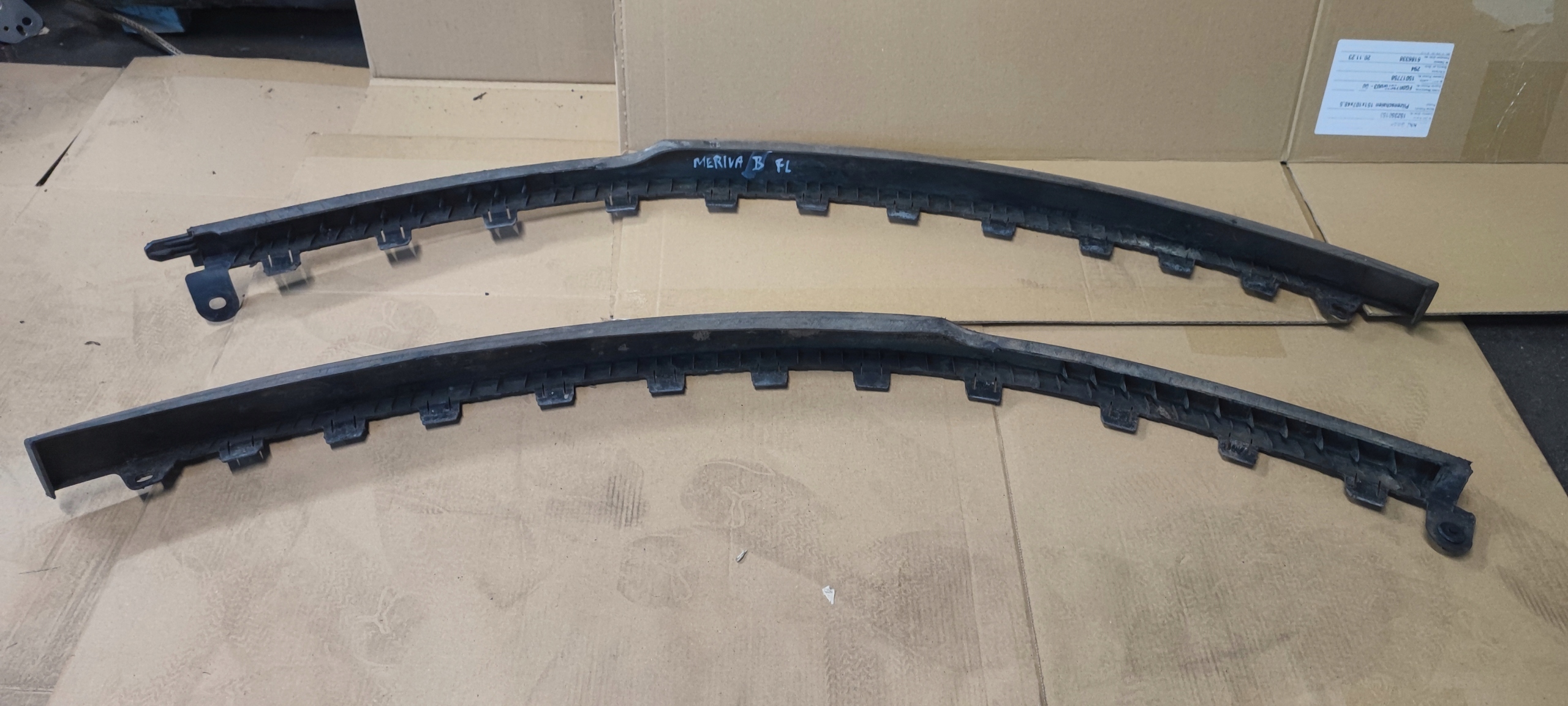 OPEL MERIVA B HOKEJ moulding lower of a bumper front complete