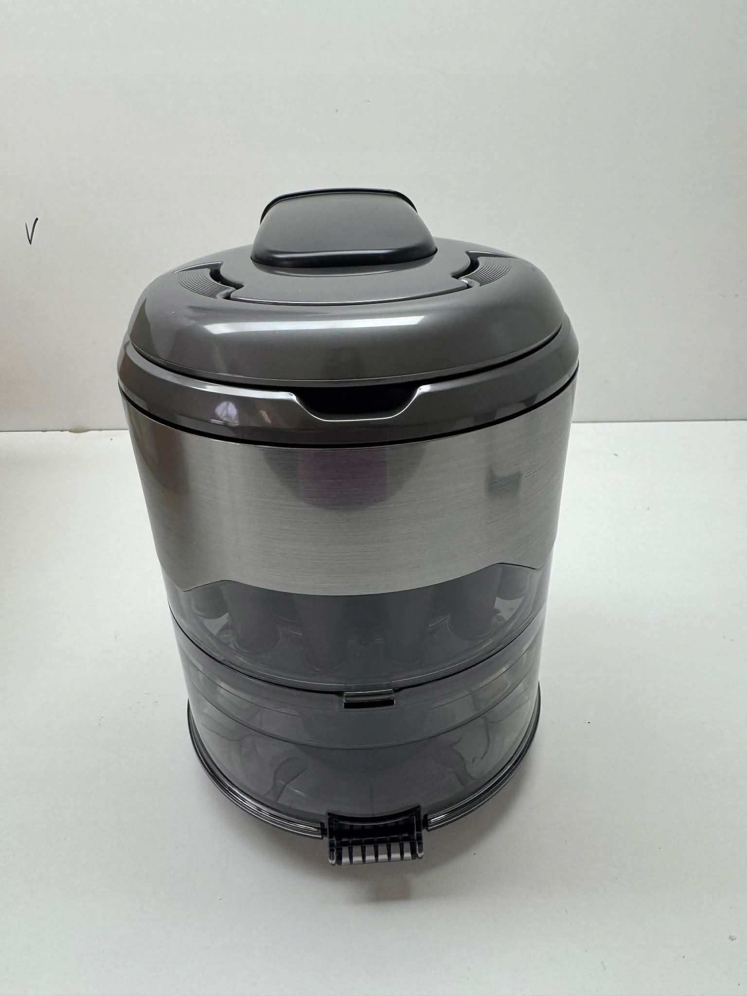 Samsung DJ97-01975A Nádoba (cyklónová nádrž) na prach pro vysavač