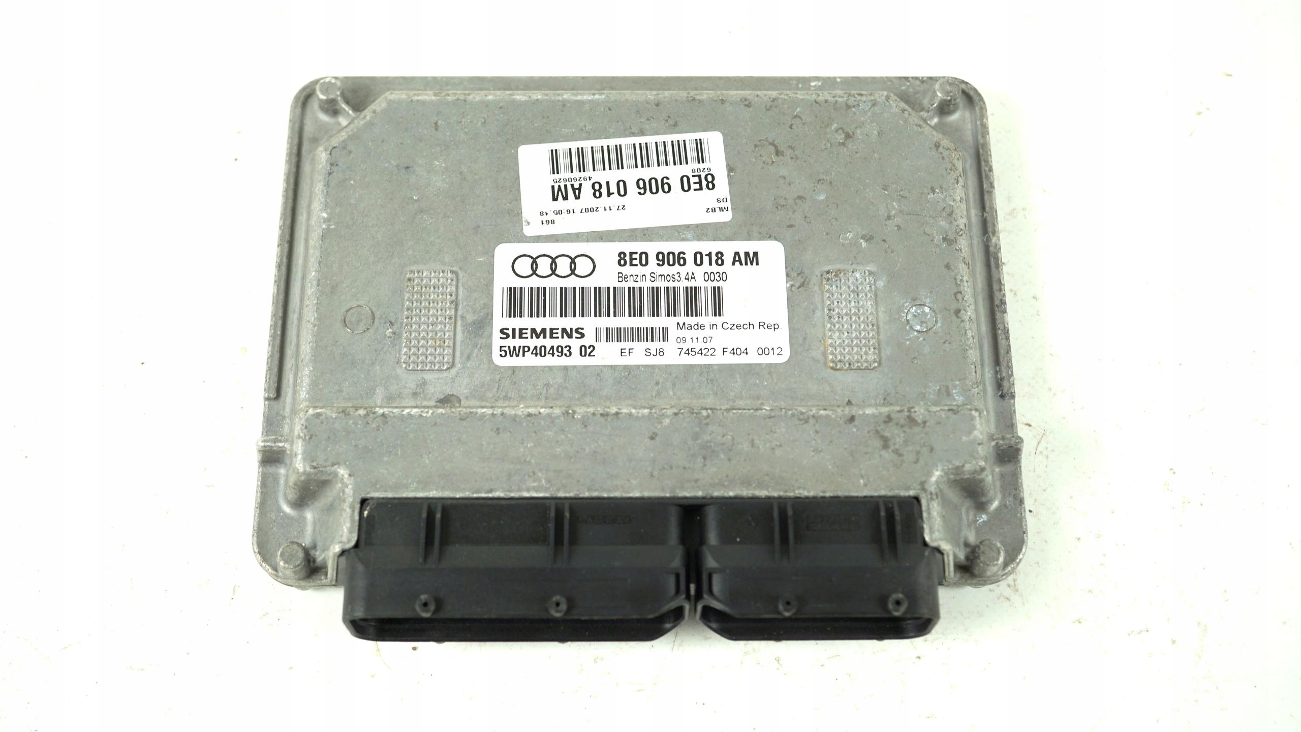 computer control unit of the engine AUDI A4 B7 1.6 08E906018AM 5WP40493 02