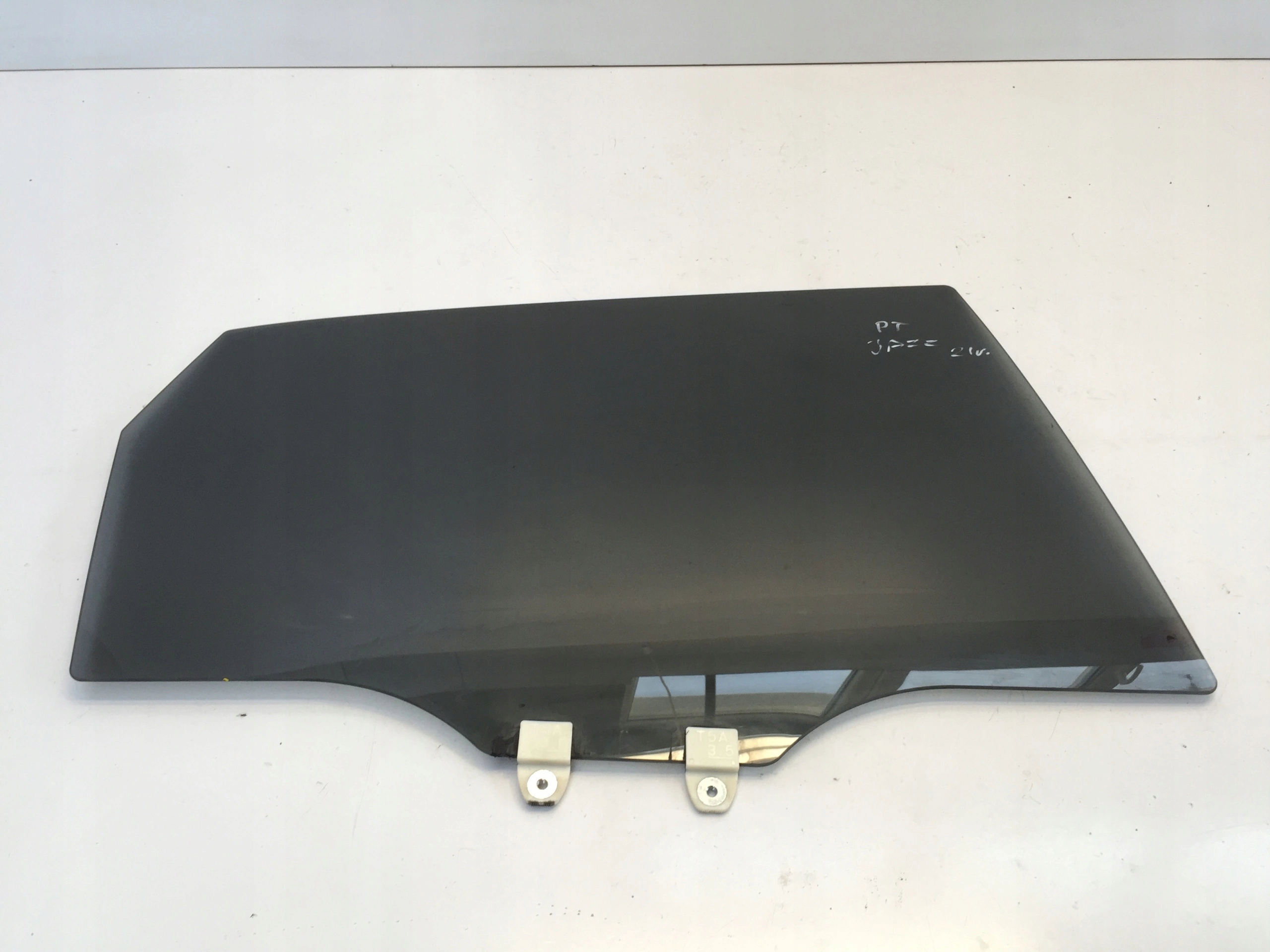 HONDA JAZZ V 5 2021 СТЕКЛО ДВЕРИ ПРАВАЯ ЗАДНЯЯ