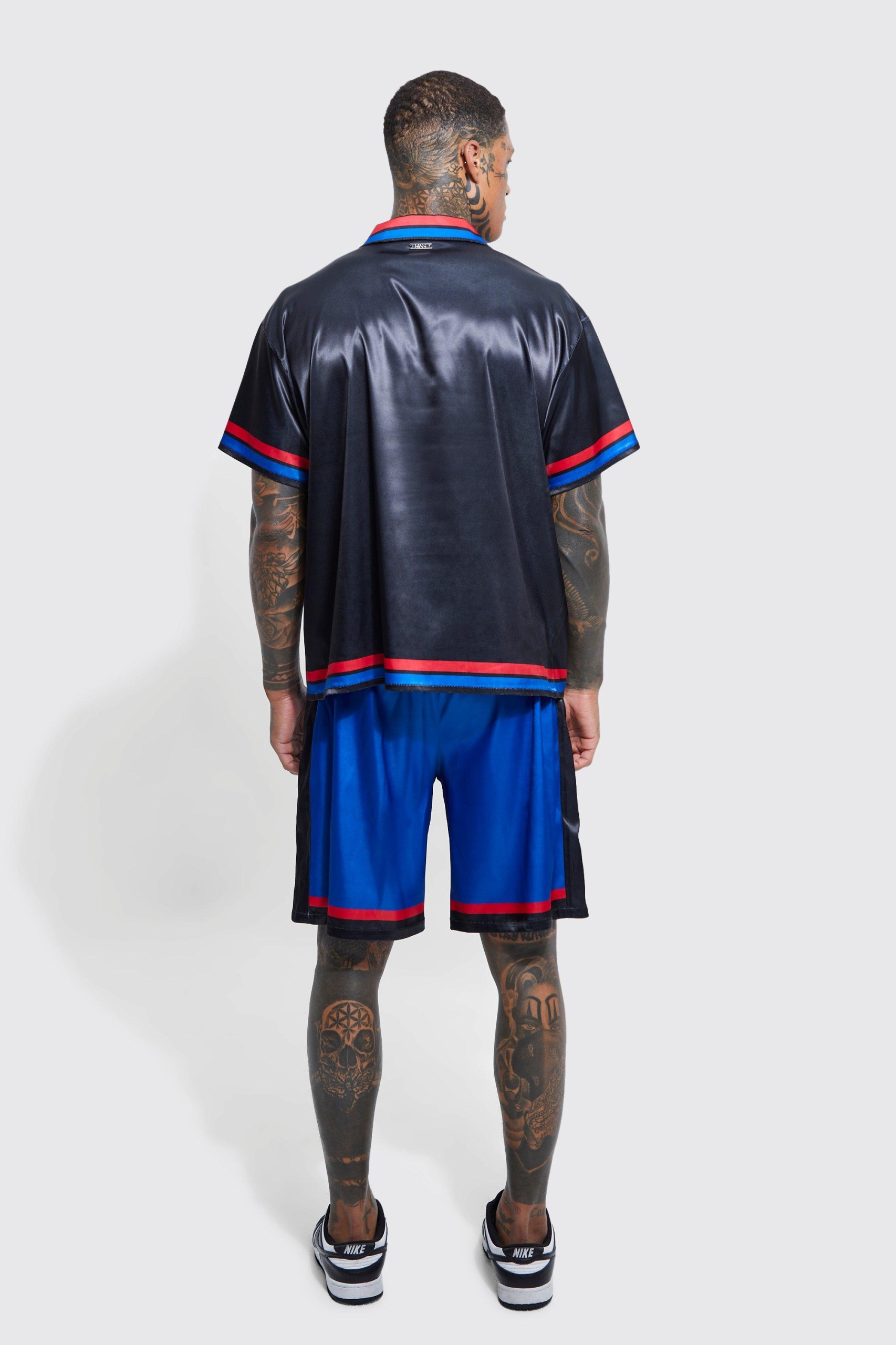 W5*BOOHOO SATYNOWY KOMPLET Z NADRUKIEM KOSZULA I SPODENKI M Rozmiar M