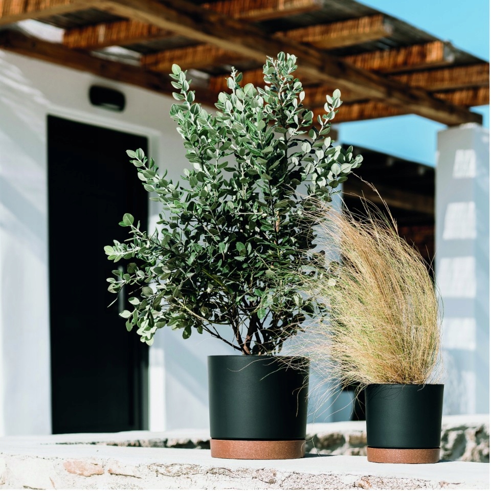 Doniczka z podstawką DPOD110 - biały Długość 11 cm