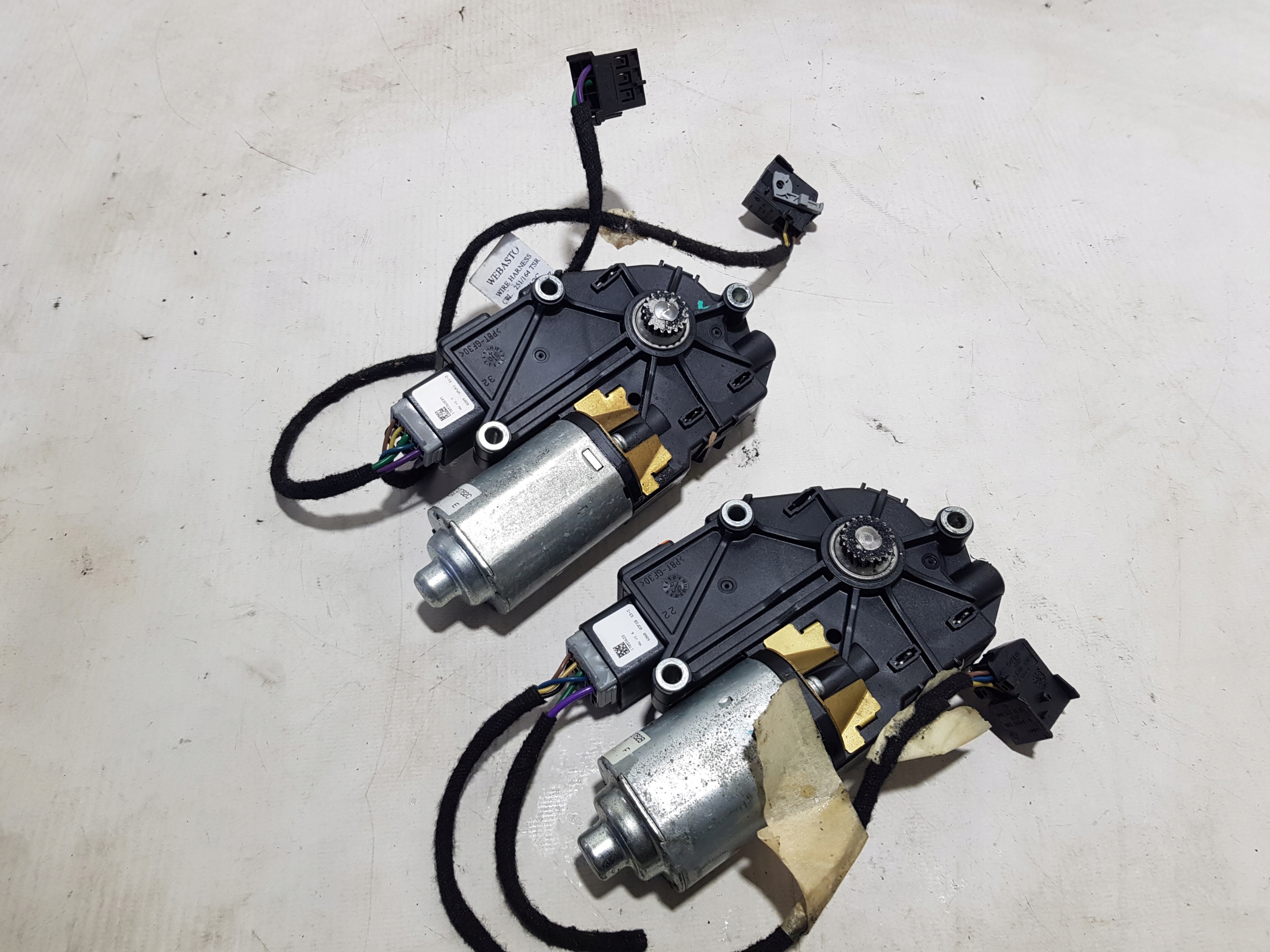 Motor Schiebedach MERCEDES W164 ML 1648201442
