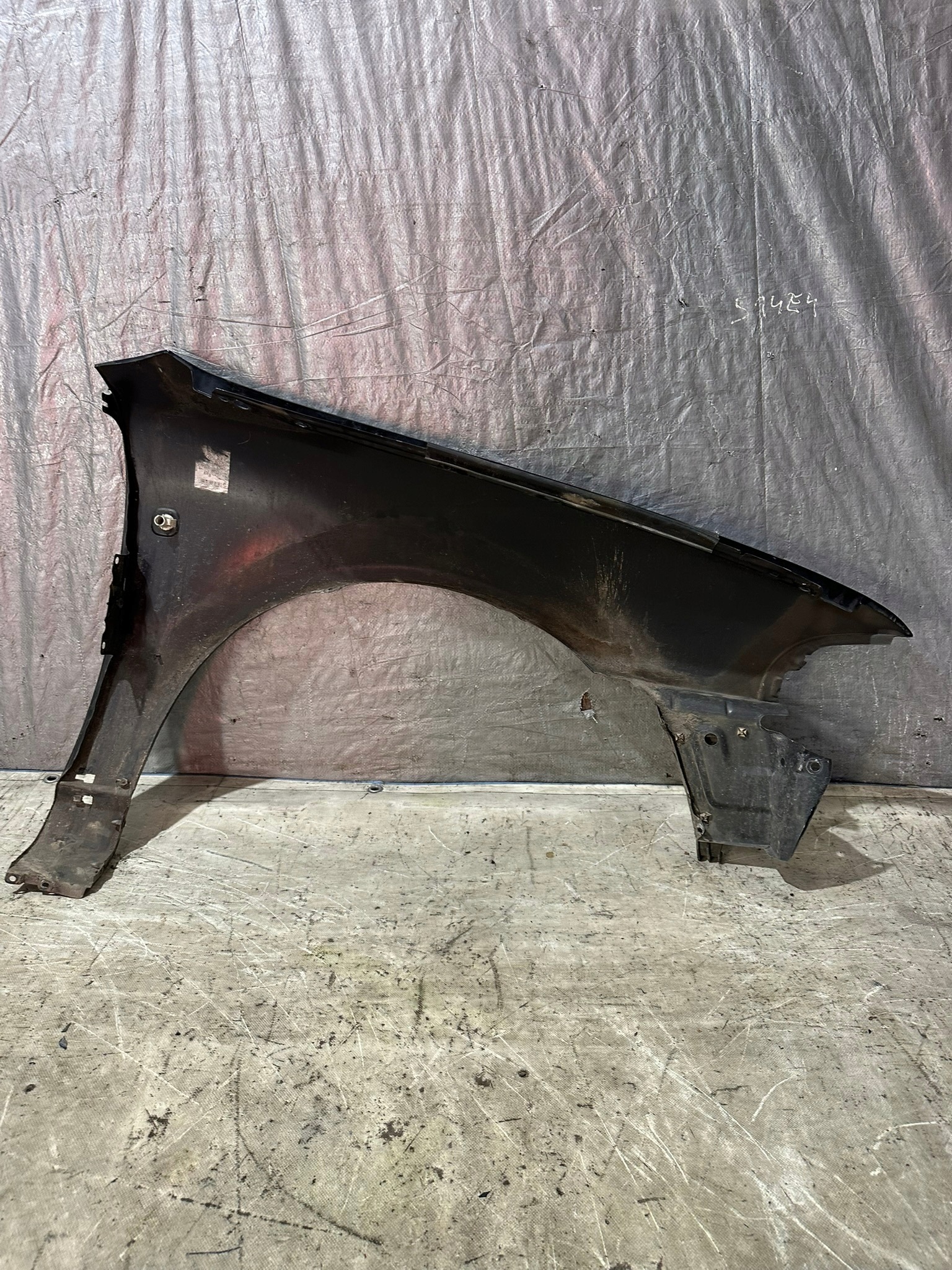 fender left front AUDI A4 B5 LY9B