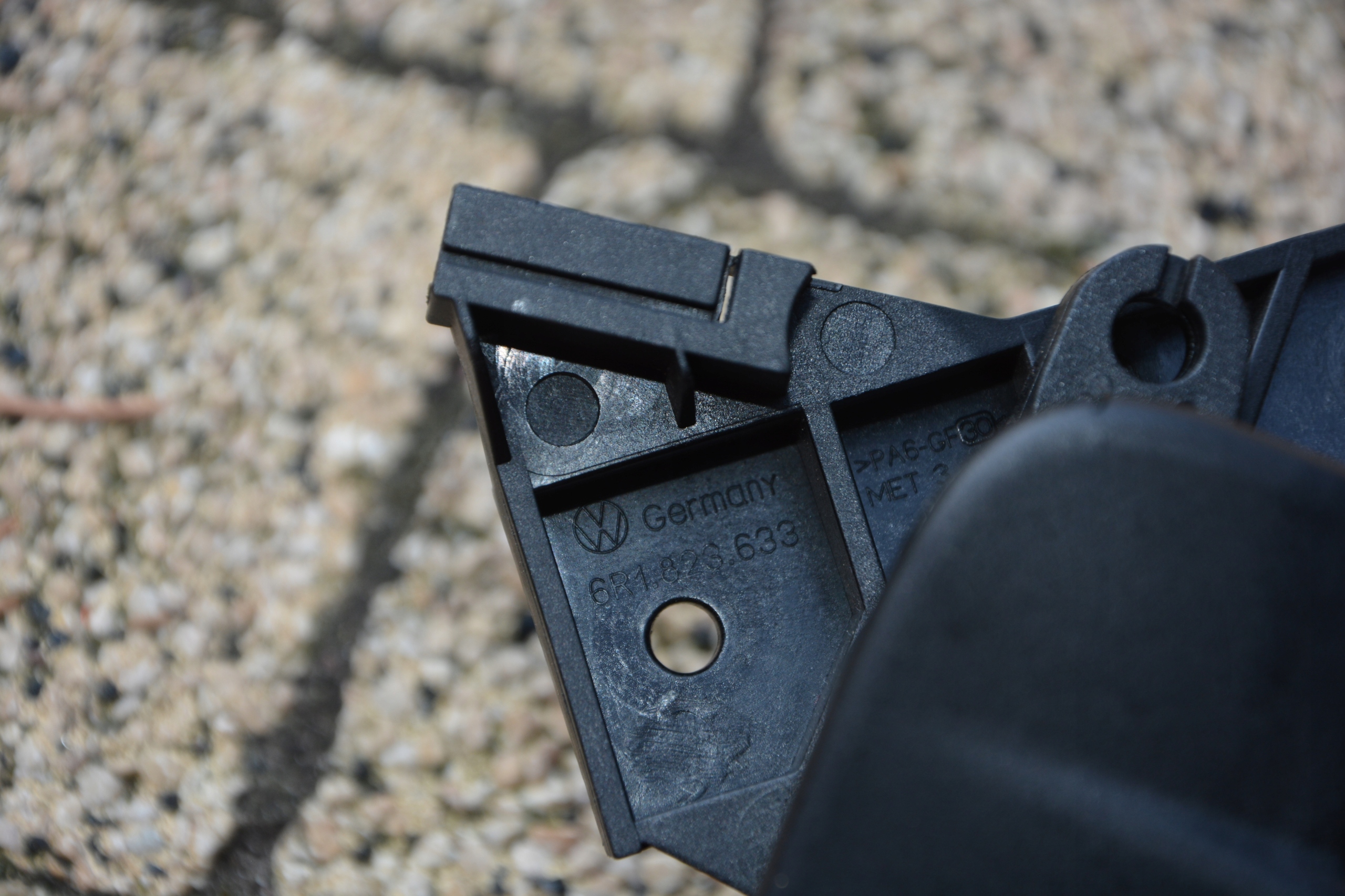 vw GOLF VII PASSAT B8 Капота 6R1823633