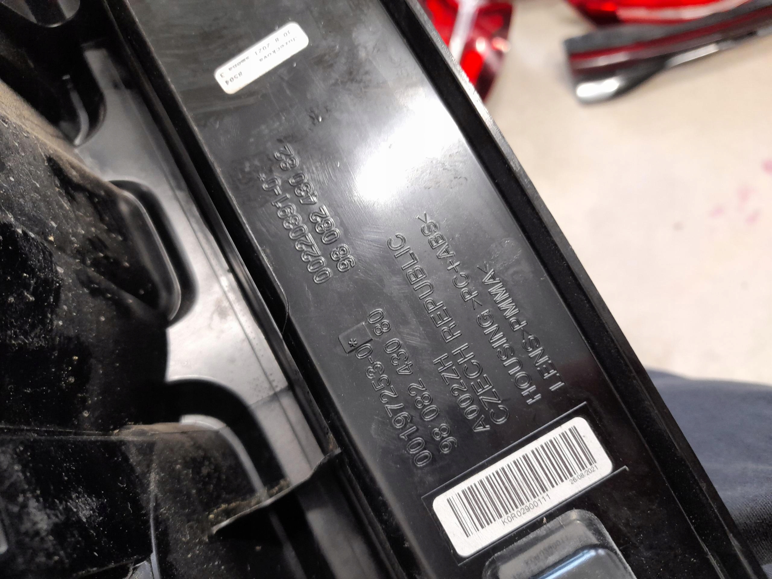 Peugeot Expert B* Rückleuchte Rearlamp - Thumbnail 4