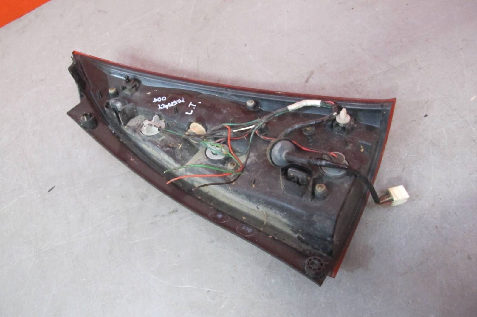 MAZDA PREMACY and 1 99-01 light left rear part rear KOITO