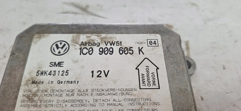 SENSOR de choc BOCZNEGO VW POLO 6Q0909606 KPL