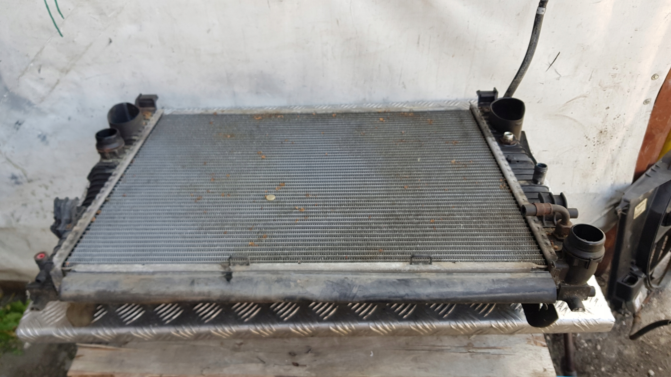 MERCEDES W220 water cooler A2205000903