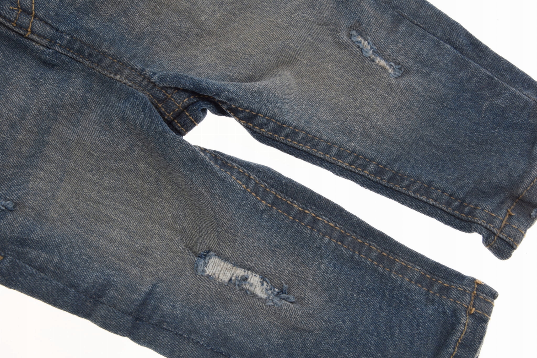 RIVER ISLAND spodnie chłopięce Jeansowe Rurki 68 Materiał dominujący jeans