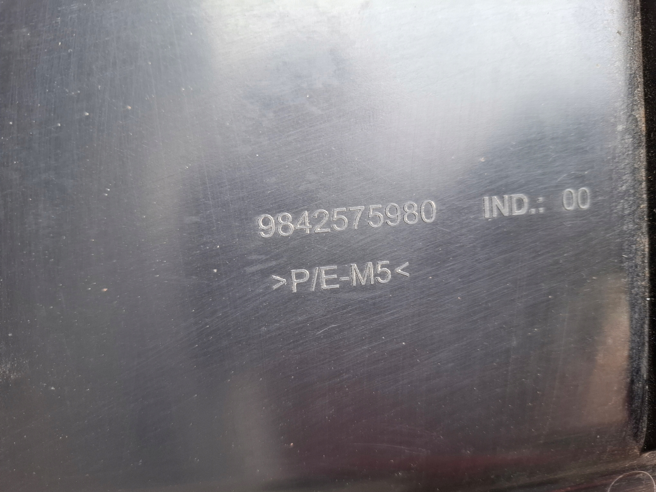 cover below engine PEUGEOT PARTNER IV 24r