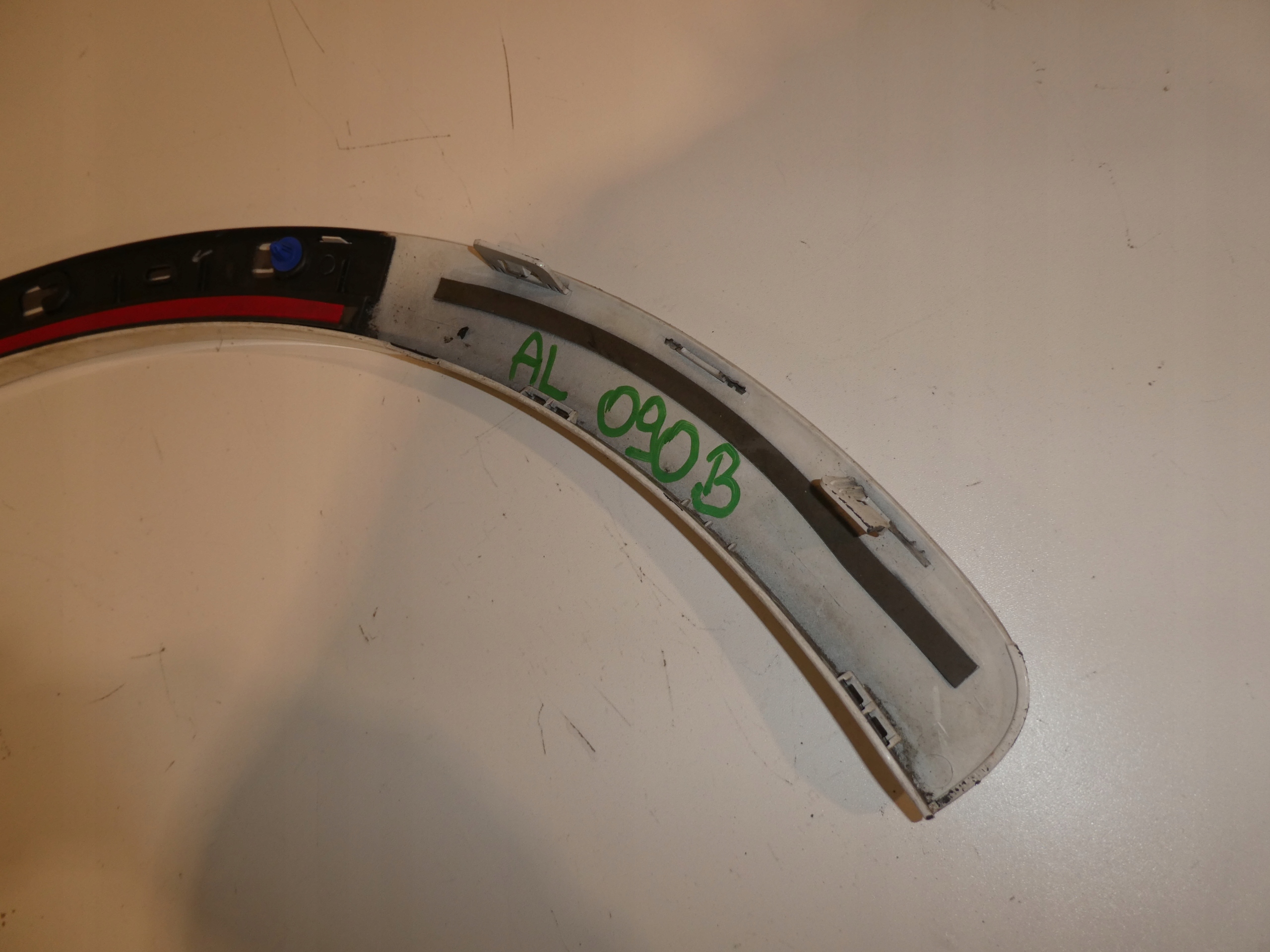 MODANATURA COPERTURA PARAFANGO DESTRO AUDI Q3 8U0853818A