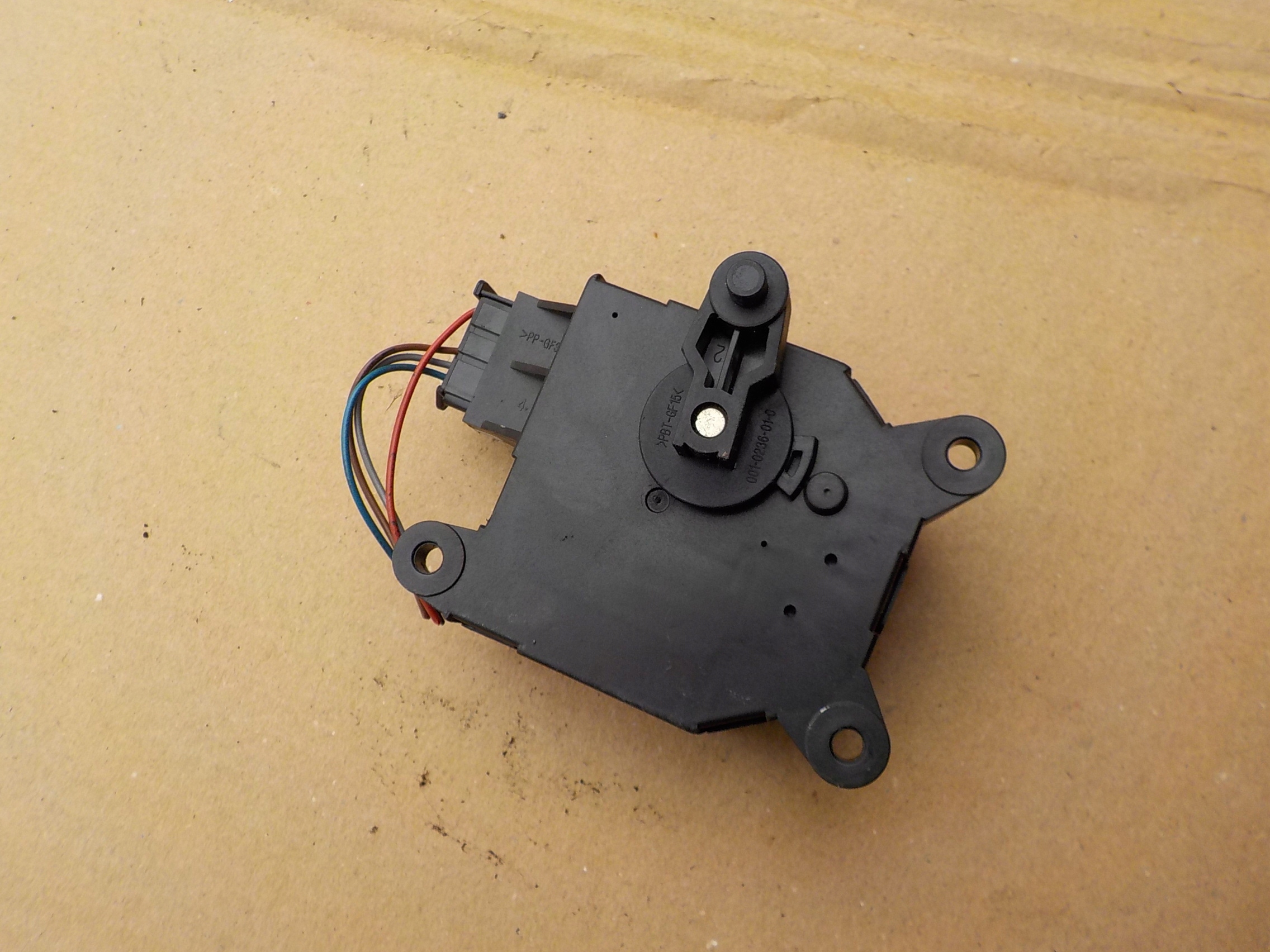 Micro moteur Bloc de chauffage complet peugeot 207 N102069N