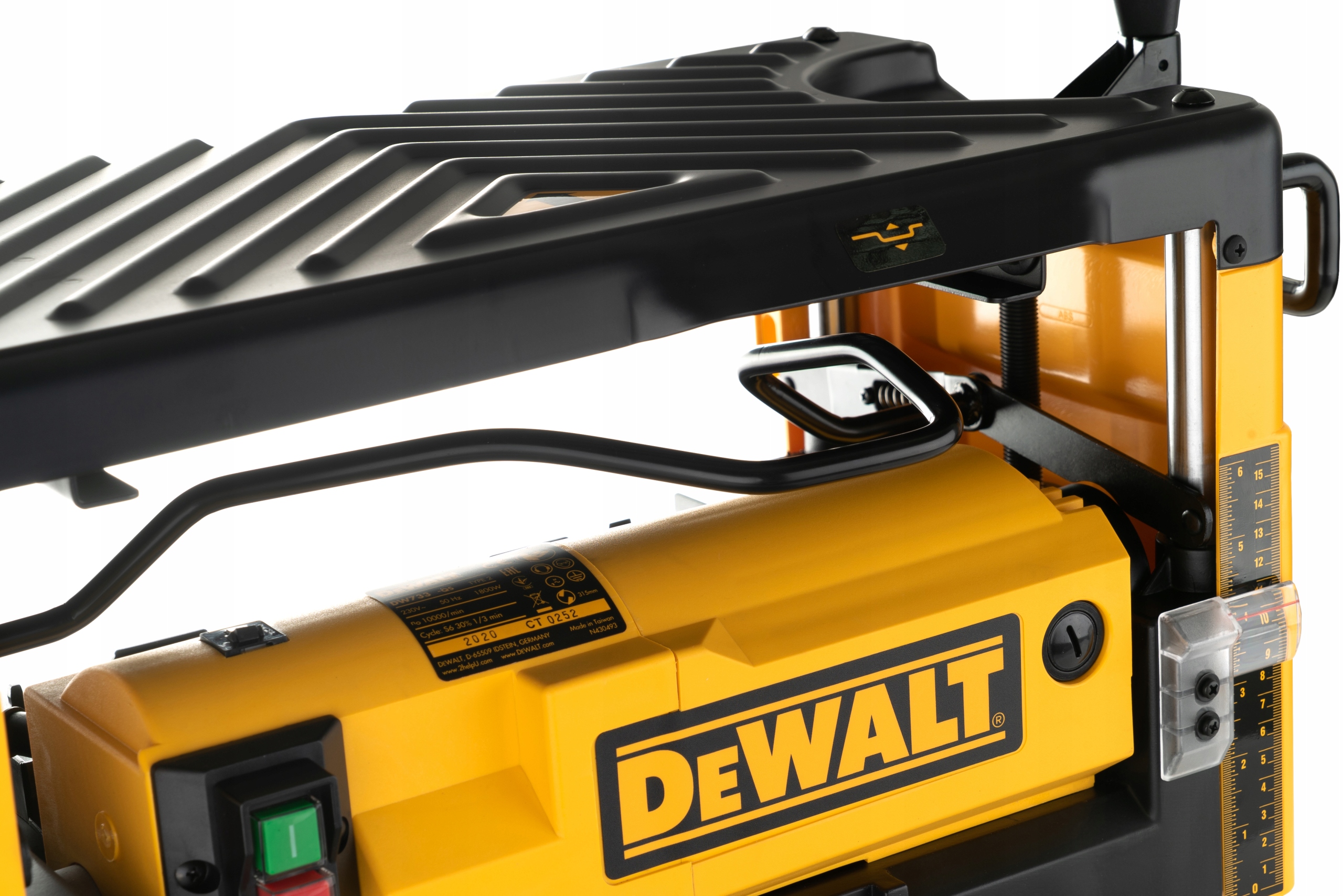 DEWALT GRUBOŚCIÓWKA STRUGARKA HEBLARKA DW733 outlet Zasilanie sieciowe