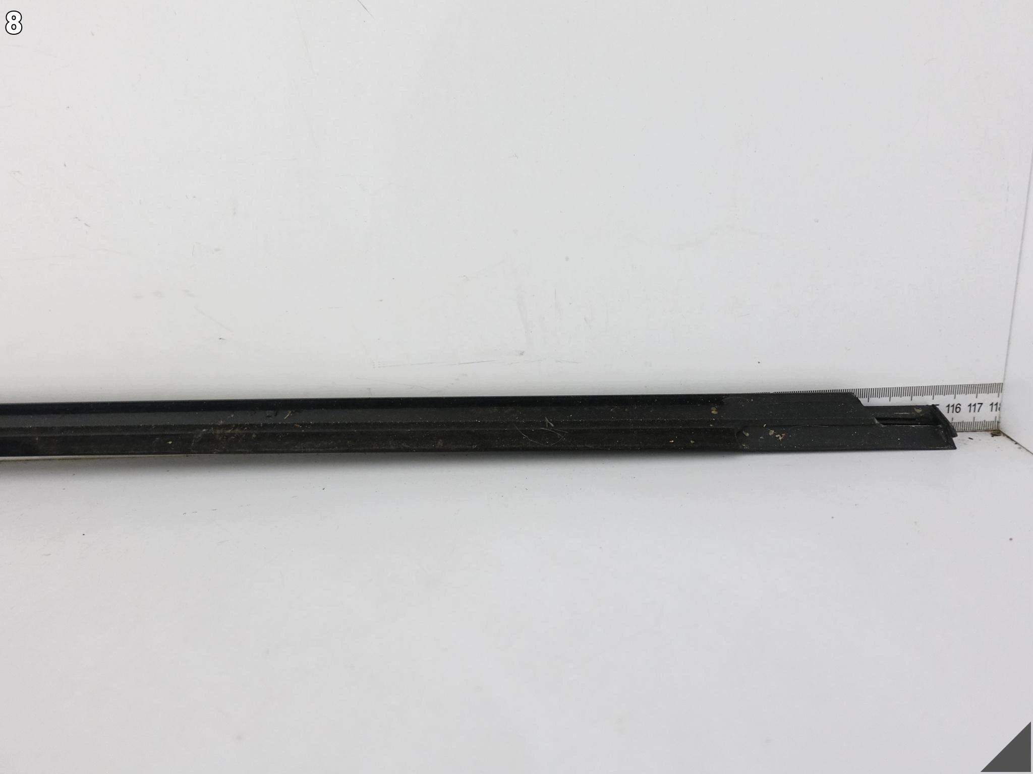 VW PASSAT 9 IX B9 3J0 23- moulding dust windows door left front